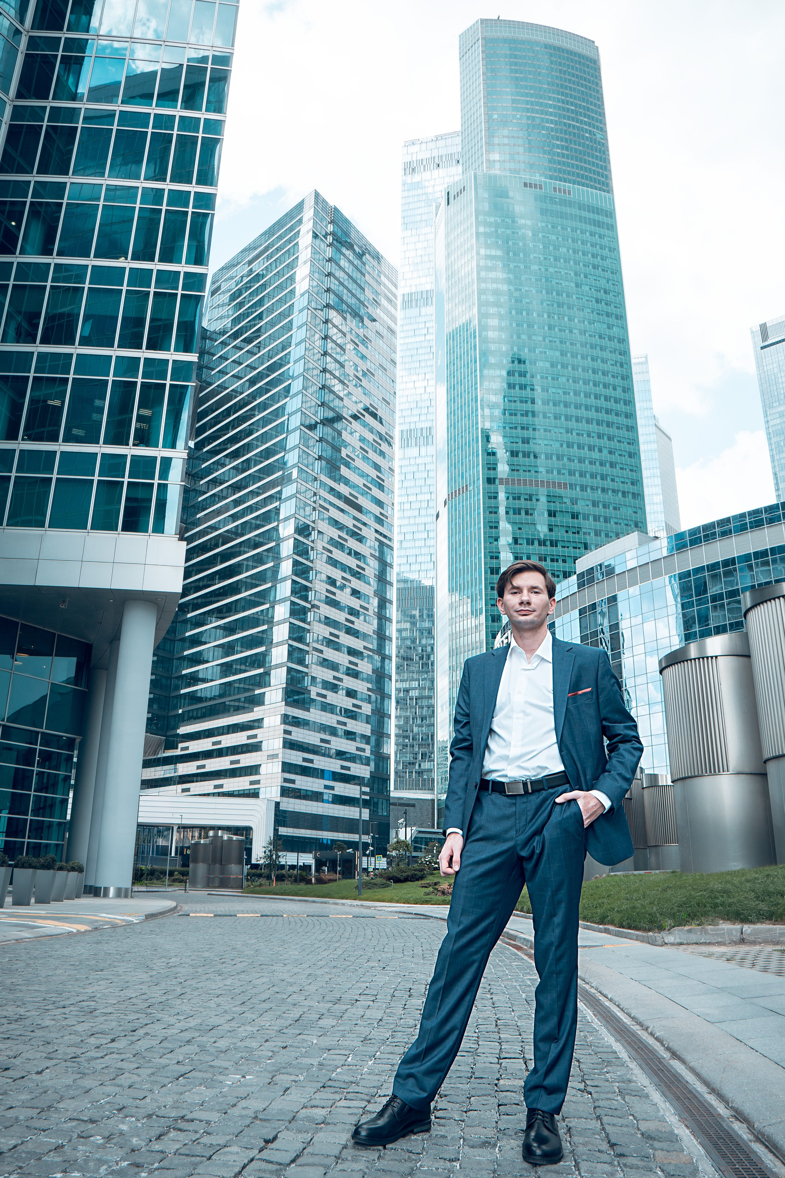 Love Story перед свадьбой с фотографом в Москве — Предсвадебная съёмка