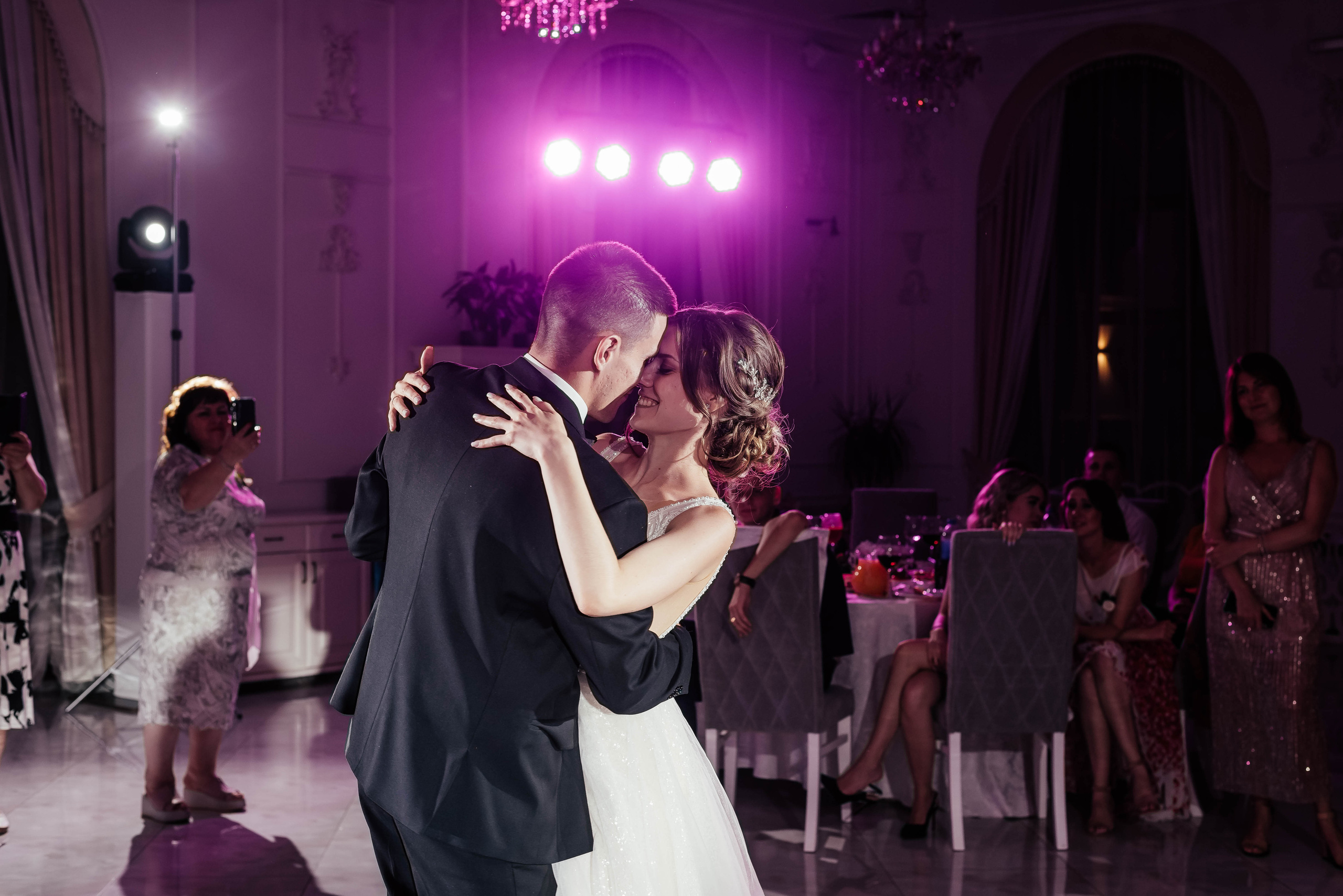 Максим и Юлия. Свадебный фотограф в Ростове Александра Груздева