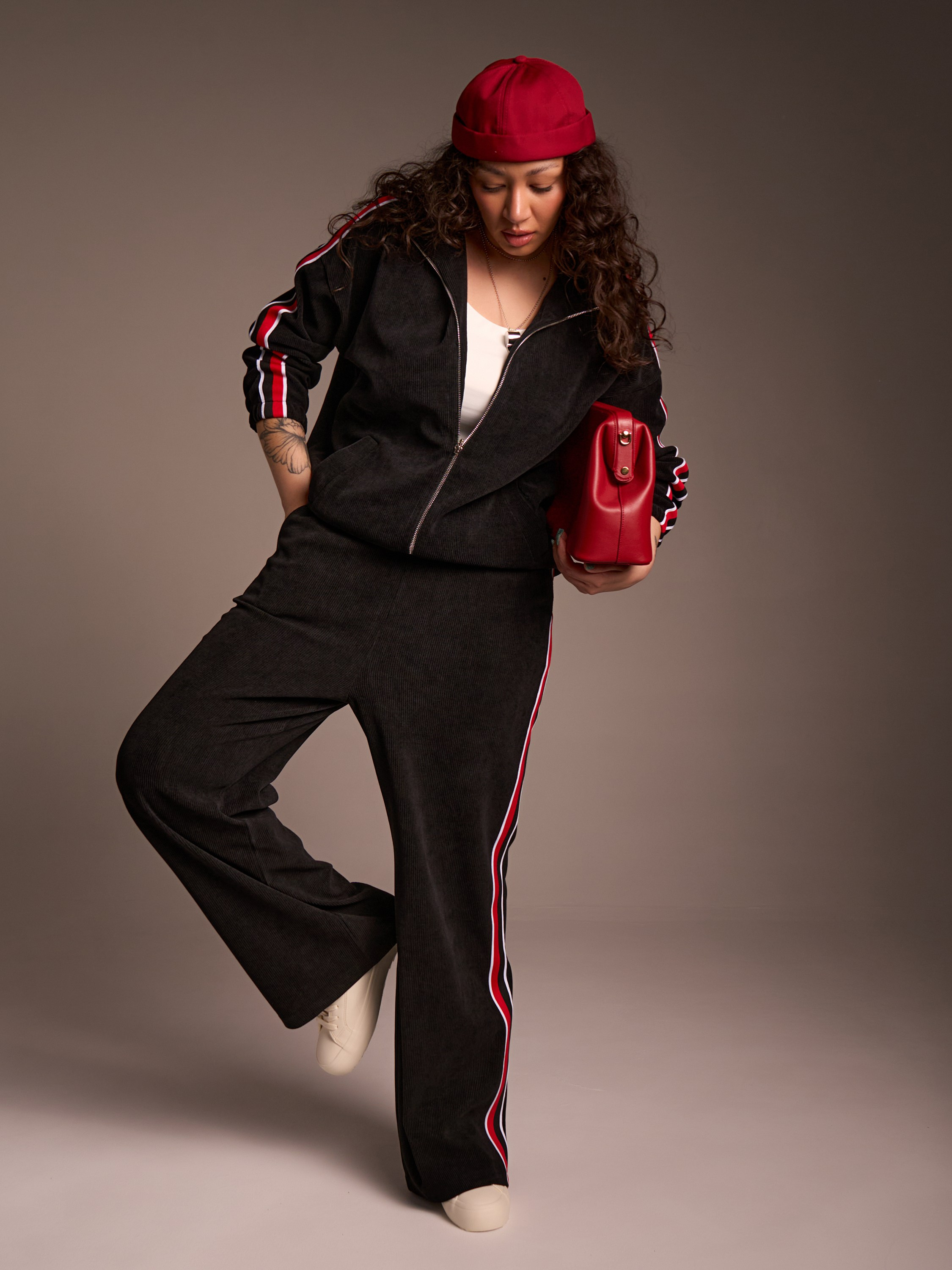 Каталоги для брендов и маркетплейсов. Видеосъемка и фотосъемка для бизнеса Новосибирск Bukva Production