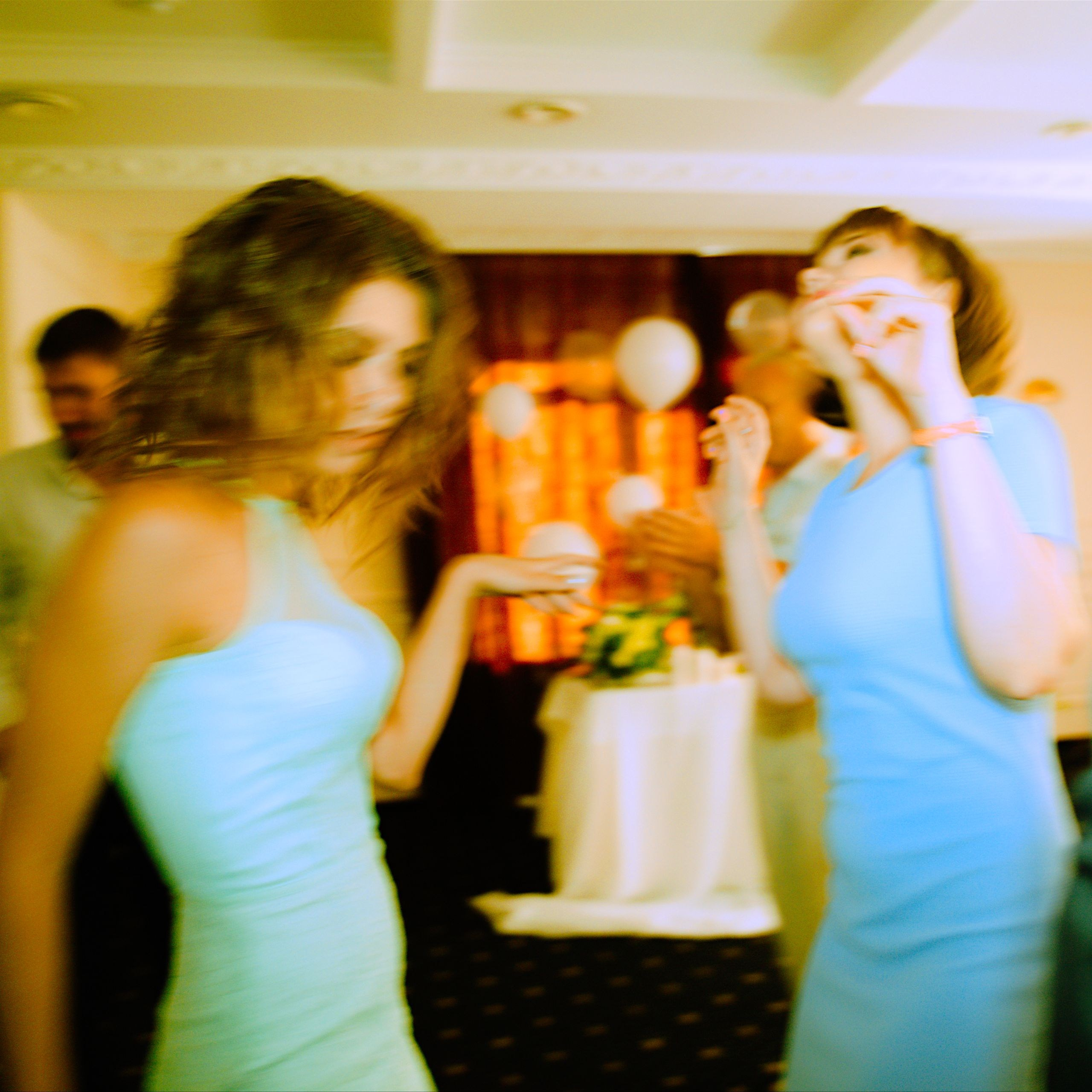 В погоне за шариками, тортом и эмоциями. Фотограф Серафим Крюков