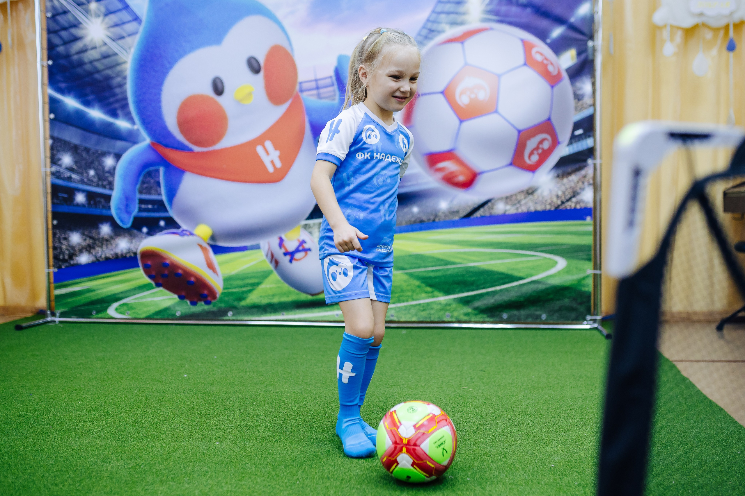 Фотосессия с кубком в детских садах г. Магнитогорска. Денис Прохоров Фотограф в г. Магнитогорск