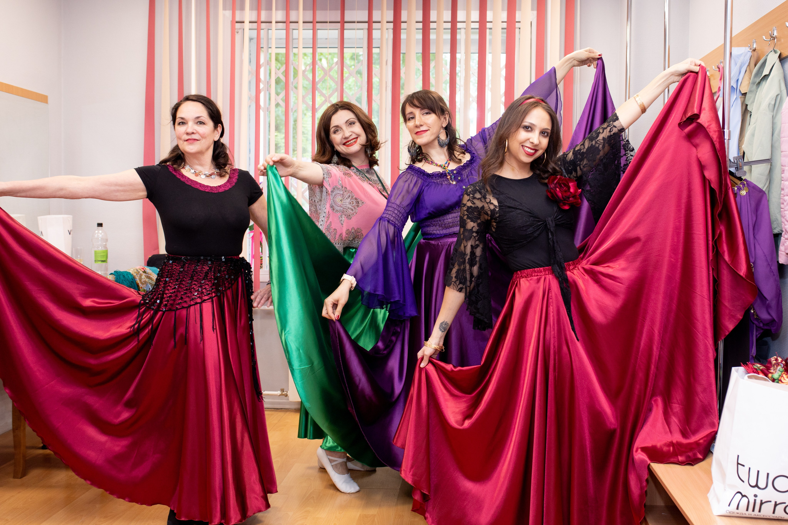 Закулисье отчетного концерта студии балета и растяжки «Левита». Фотограф в Новосибирске Ася Зверева