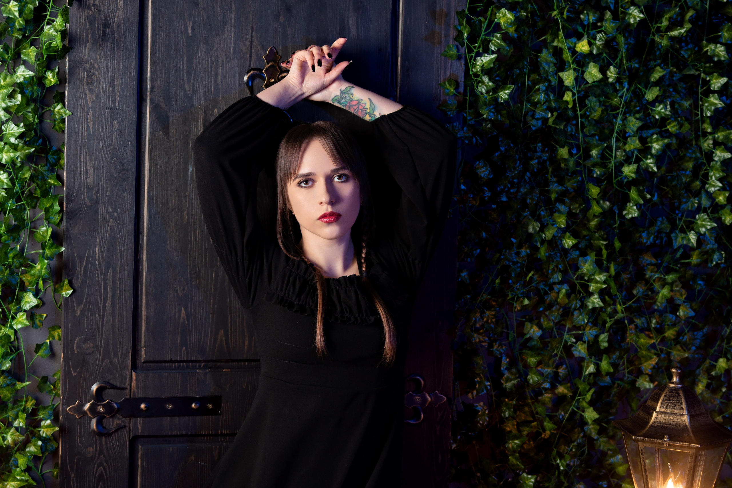 Фотосессия wednesday в студии Photohub зал Карбон