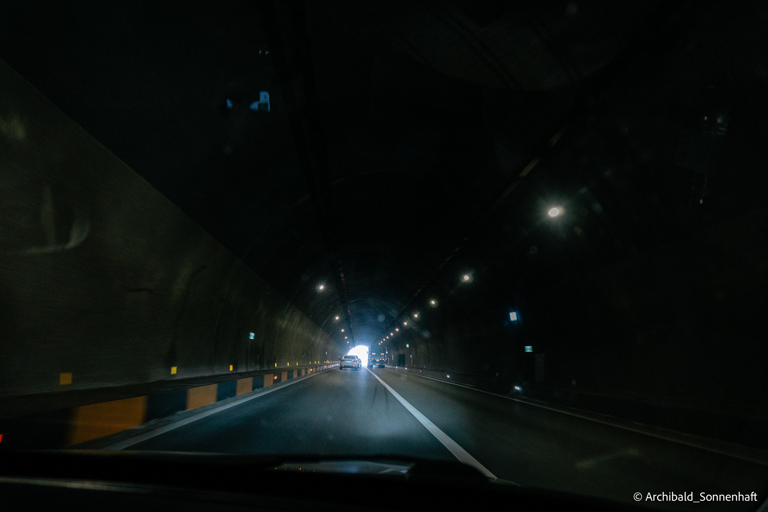 Auto-trip to Datong, Camp. Photographer in Guangzhou, China. Archibald Sonnenhaft