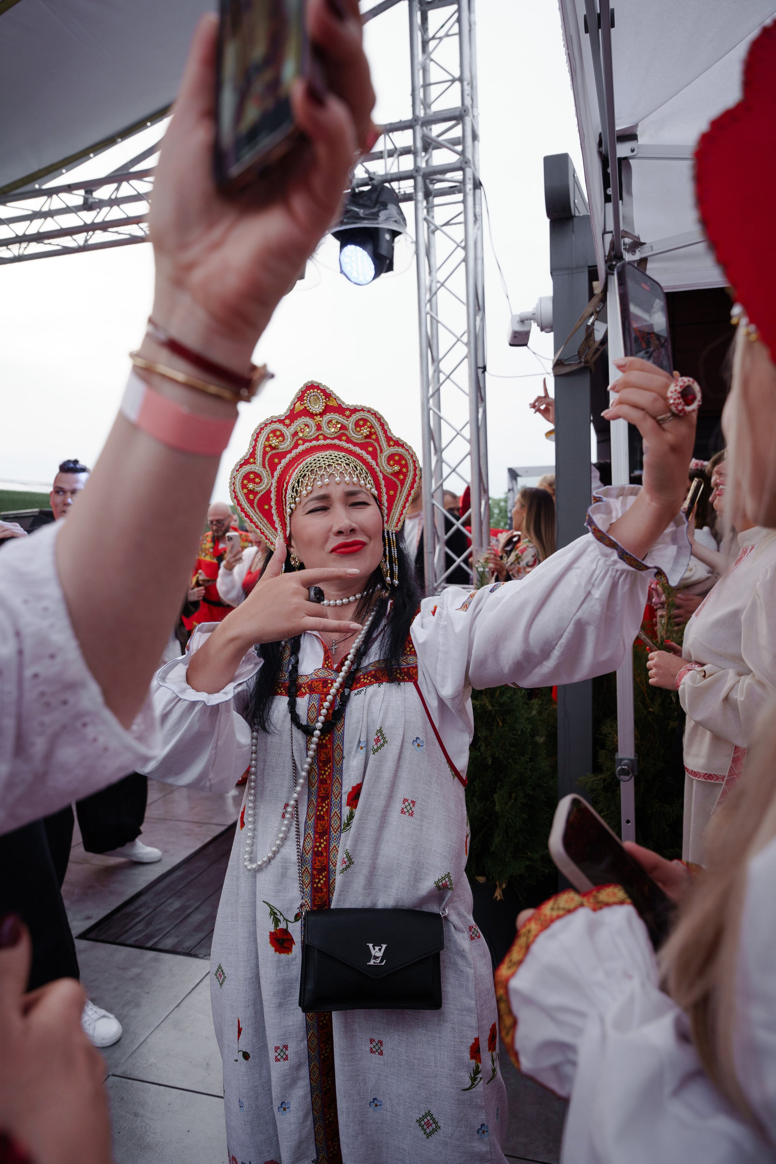 Гендер пати в славянском стиле. Репортажный фотограф в Москве Саша Дружинина