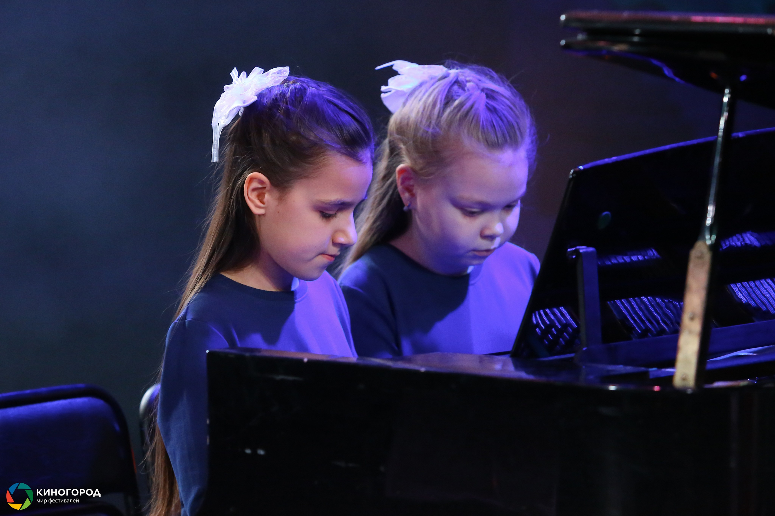 9 марта, конкурс, г. Екатеринбург. Золотое яблочко