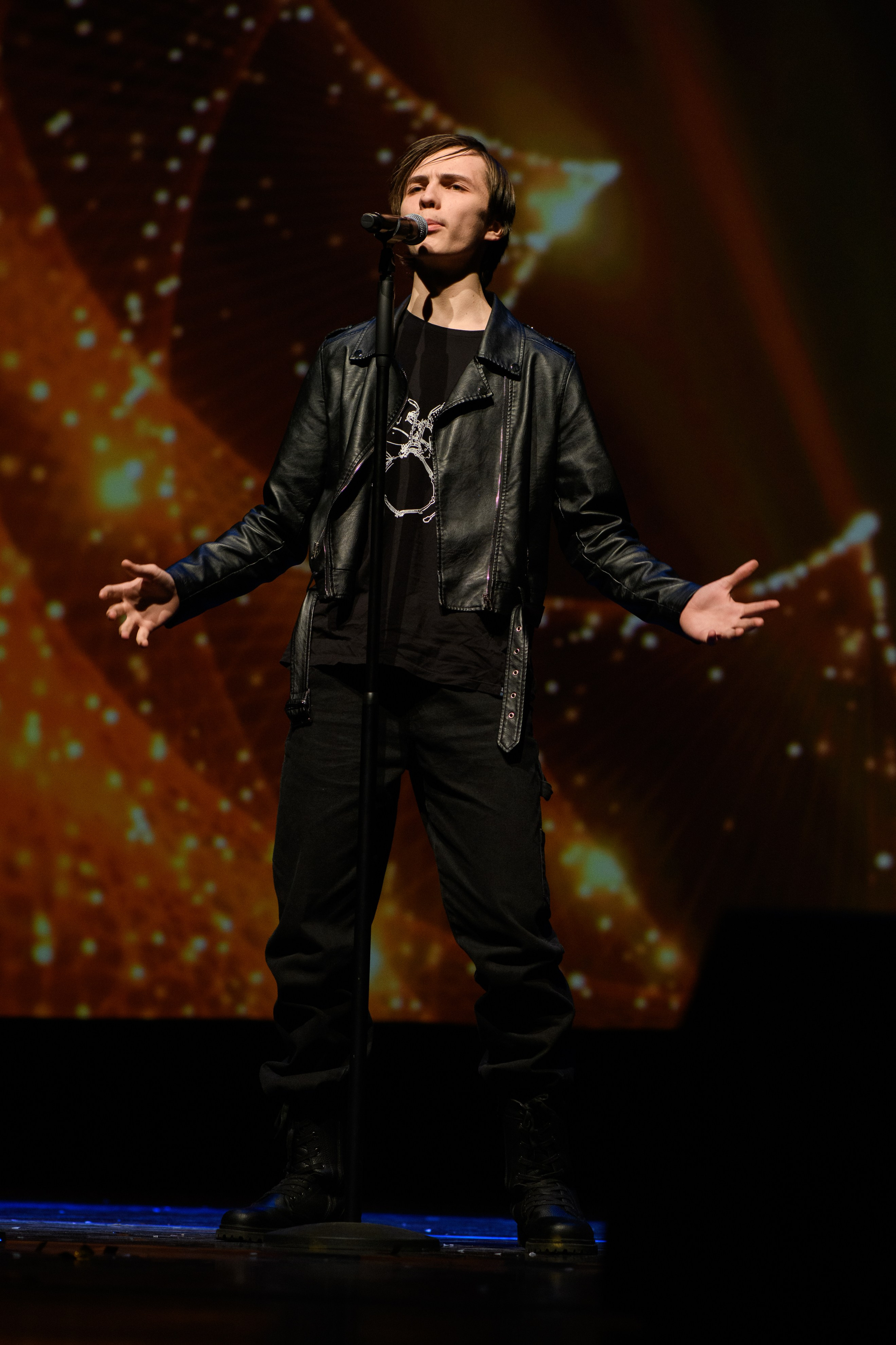 23 апреля, часть 2, БКЗ Октябрьский, г. Санкт-Петербург. Золотое яблочко