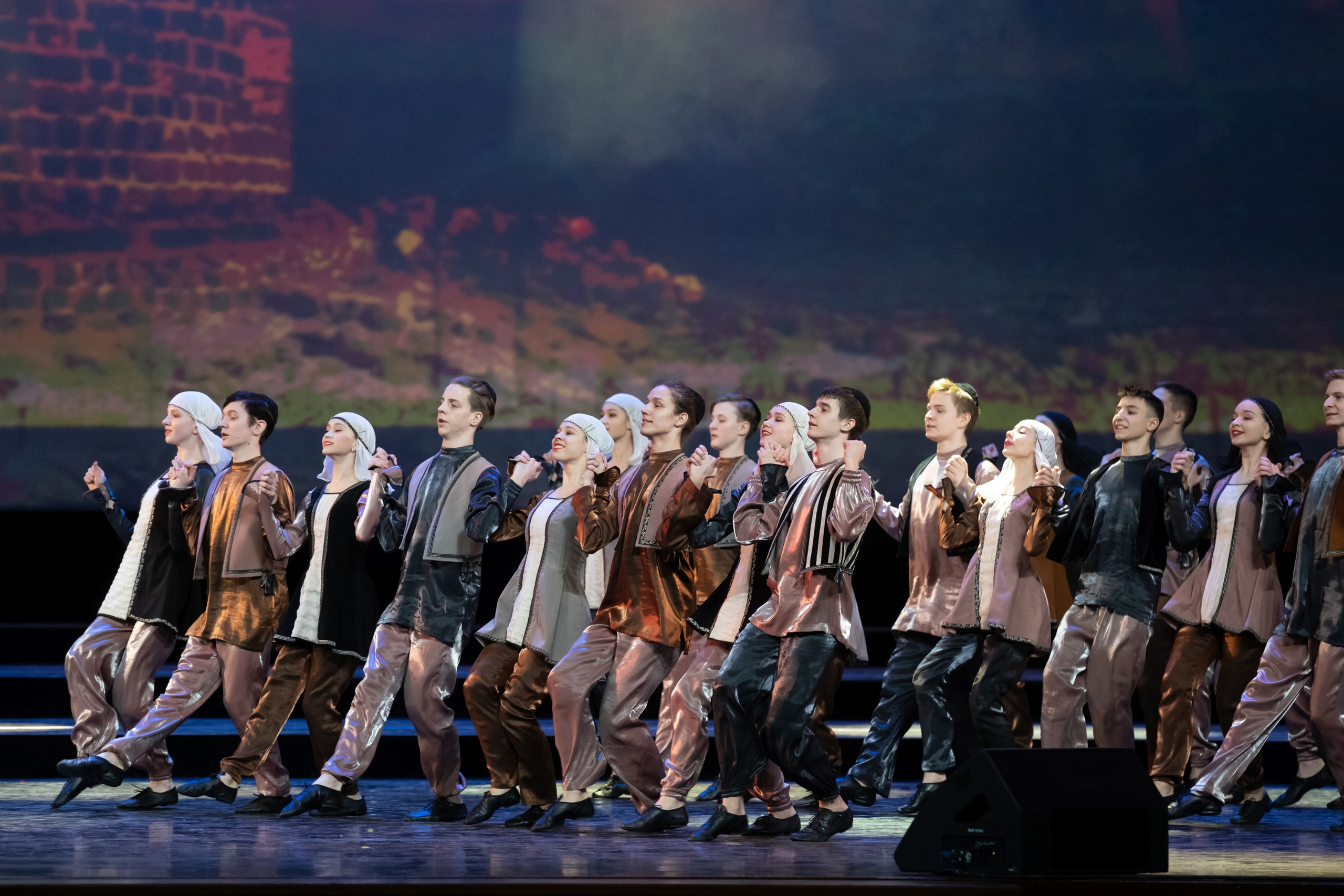 2 февраля, концерт Таланты России, Кремлевский Дворец. Золотое яблочко