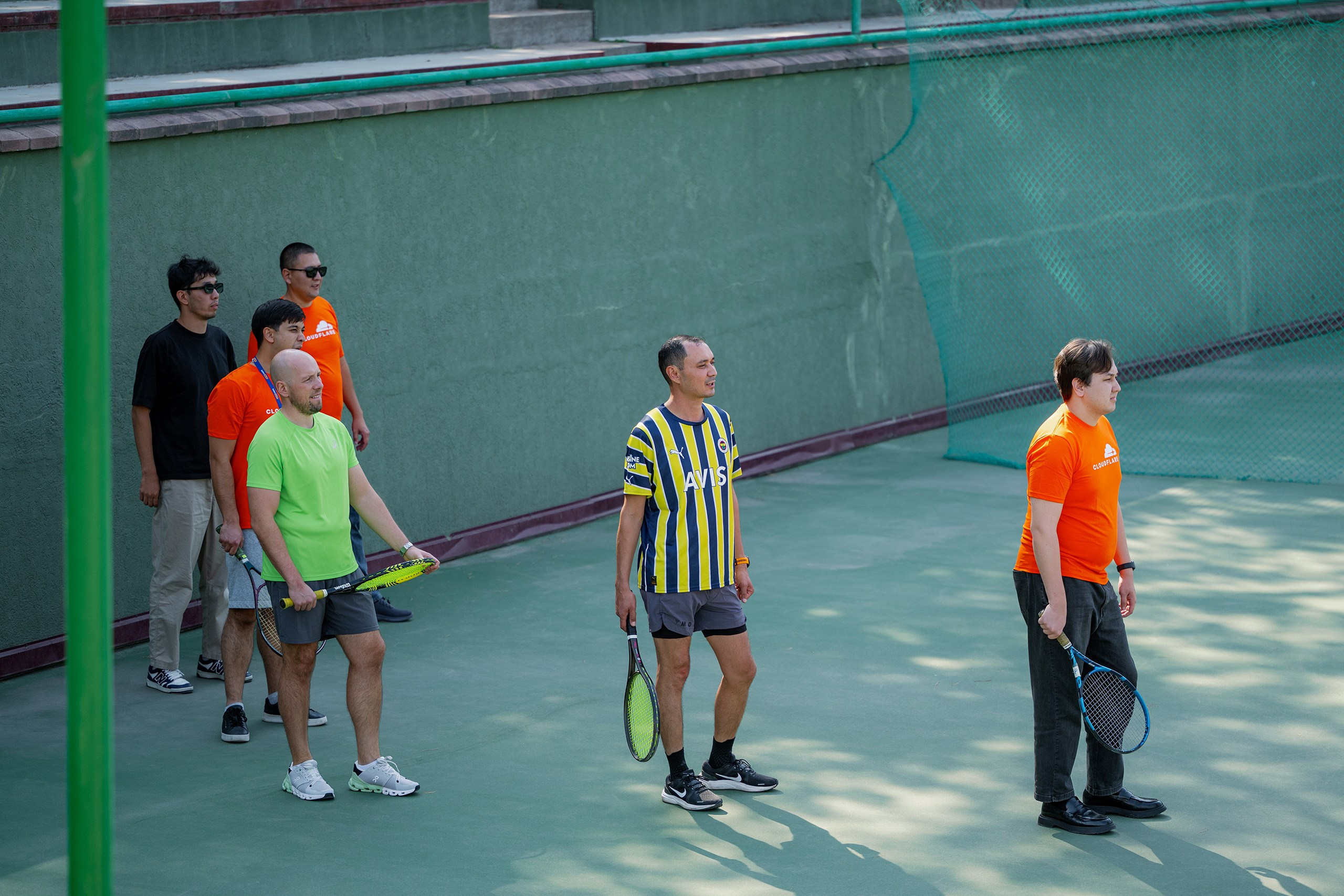 Конференция/Игра в тенис — BakoTech&Cloudfire. Фотограф в Алматы — Алексей Коньков | Репортаж, свадьбы, портреты