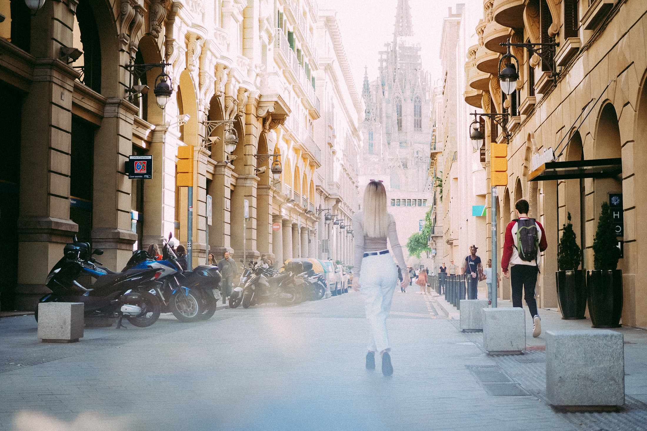 Фотопрогулка по старому городу. Фотограф в Барселоне Валиулова Ася