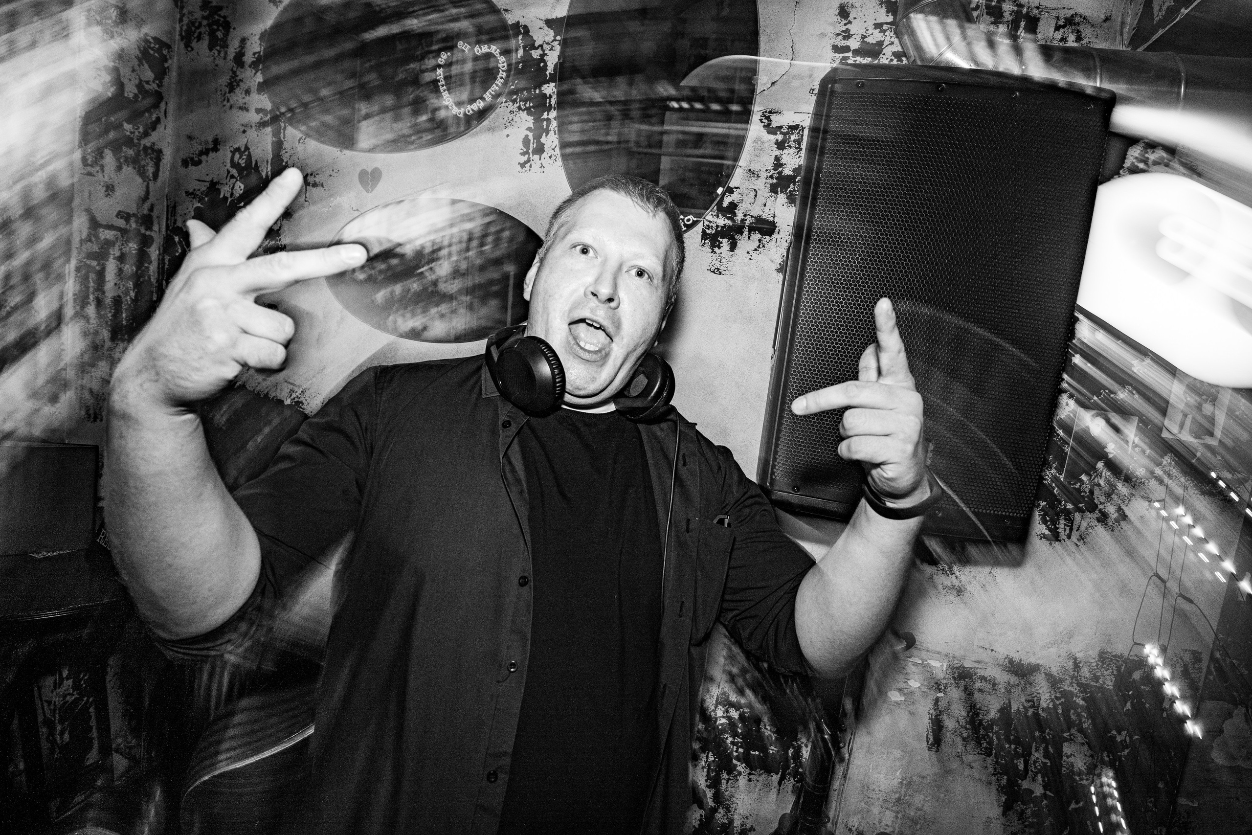 Бар разбитых сердец — 10/12 DJ's. Концертный и репортажный фотограф в Санкт-Петербурге Слава Пахомов