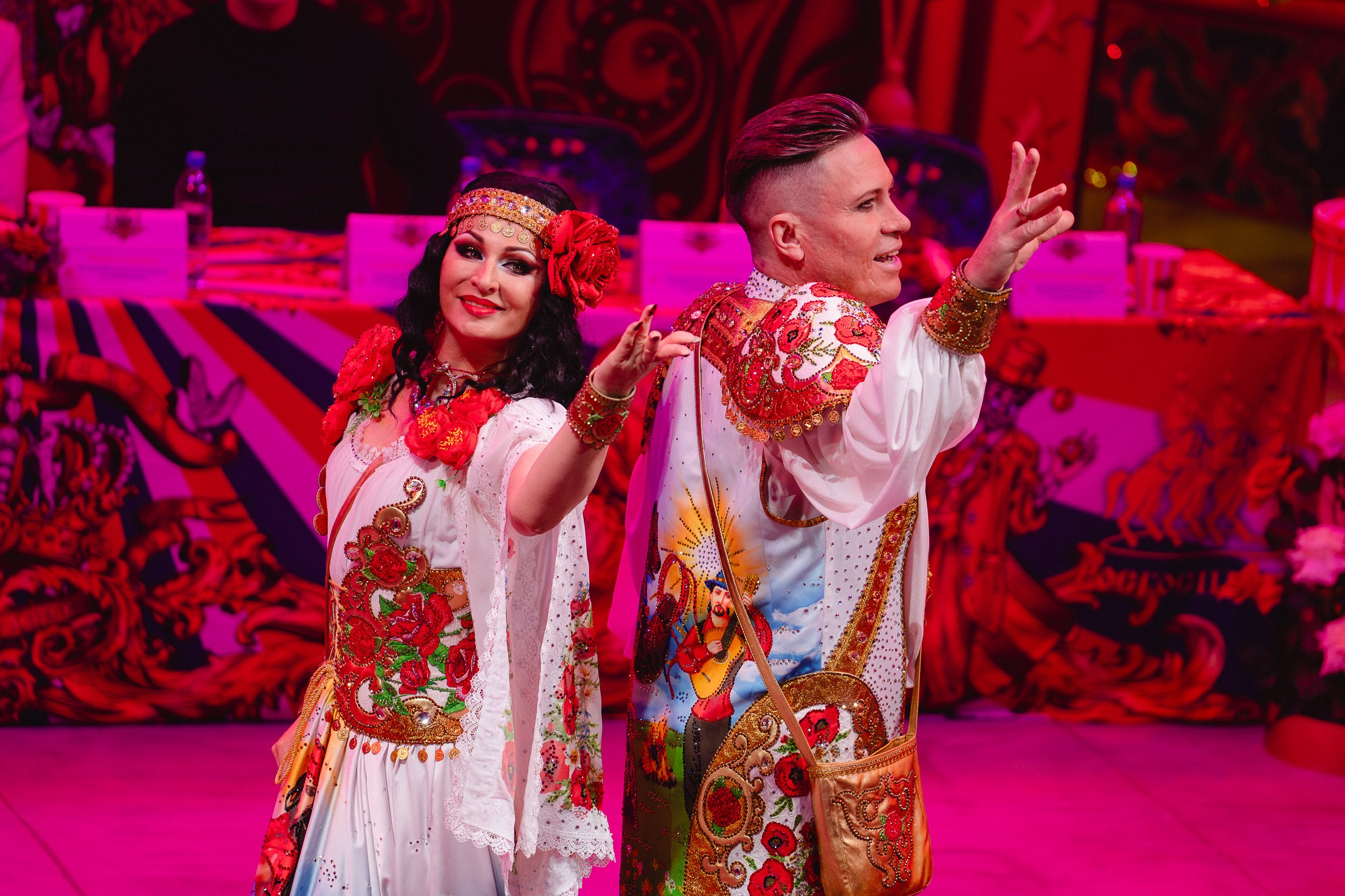 5 Континентов — Пресс-показ в Новосибирском Цирке. Воробьева Ксения — Спортивный и танцевальный фотограф Новосибирск