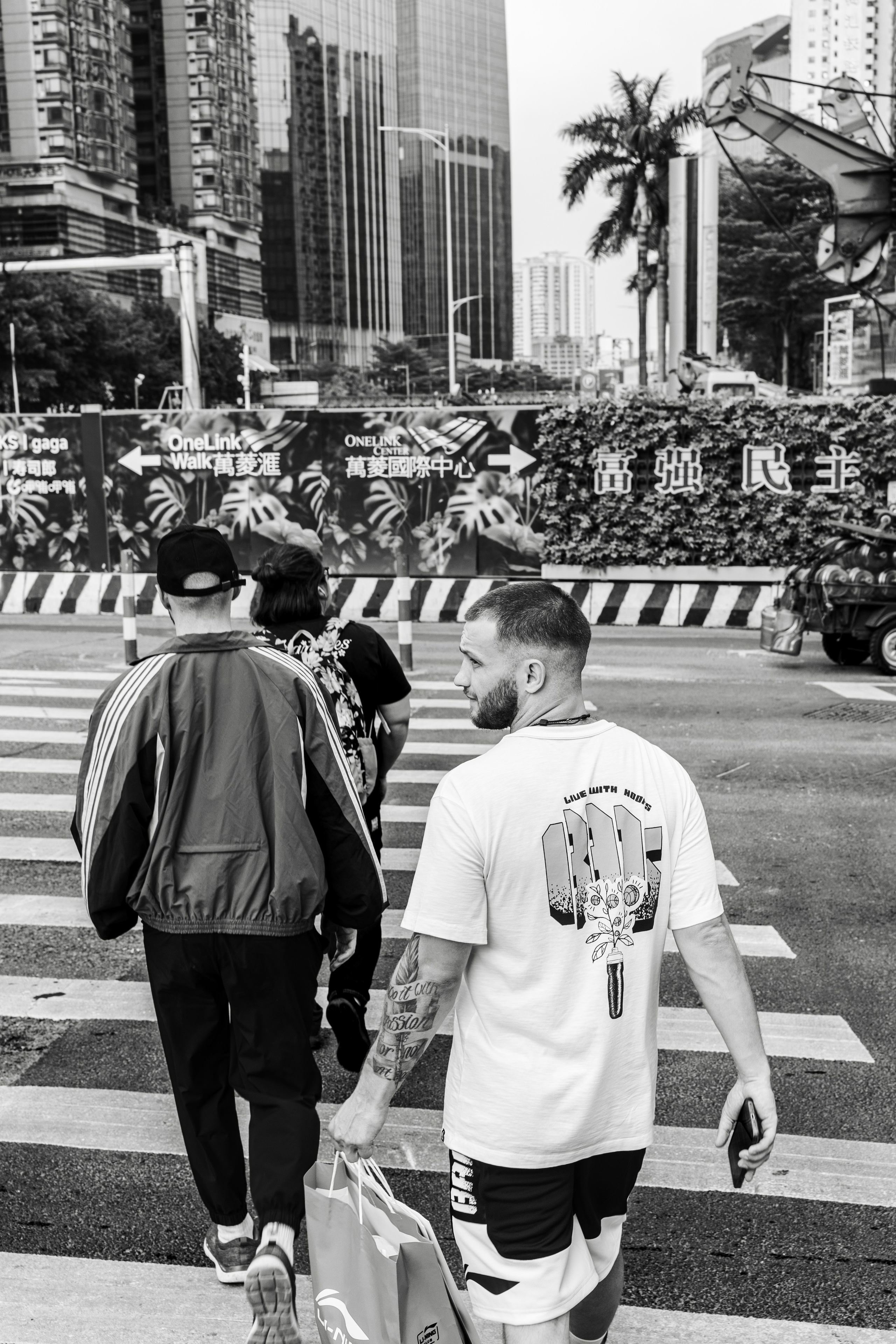 SLAVA NIKIFOROV. Фотограф В Гуанчжоу и Шэньчжэнь Андрей Лопатин