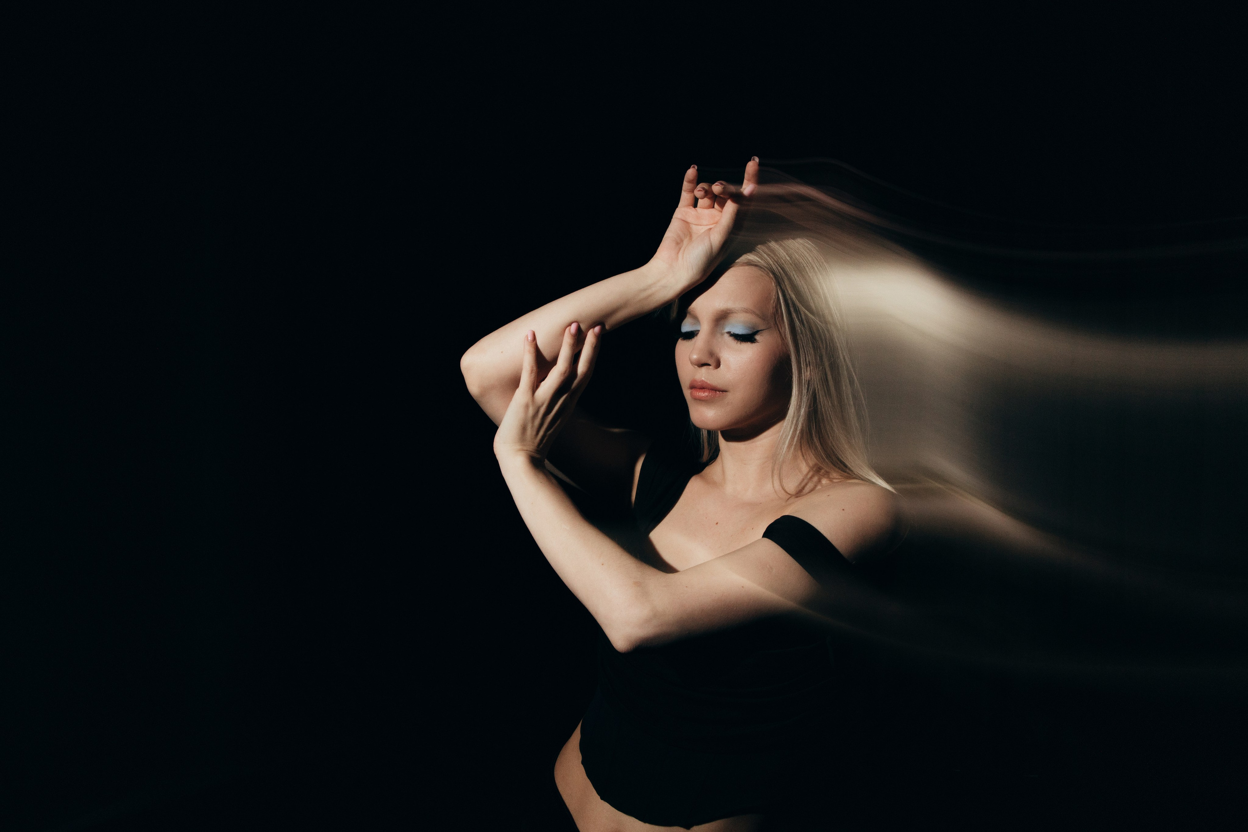 Проект для Свободного театра современного танца. Фотограф Татьяна Жбанова