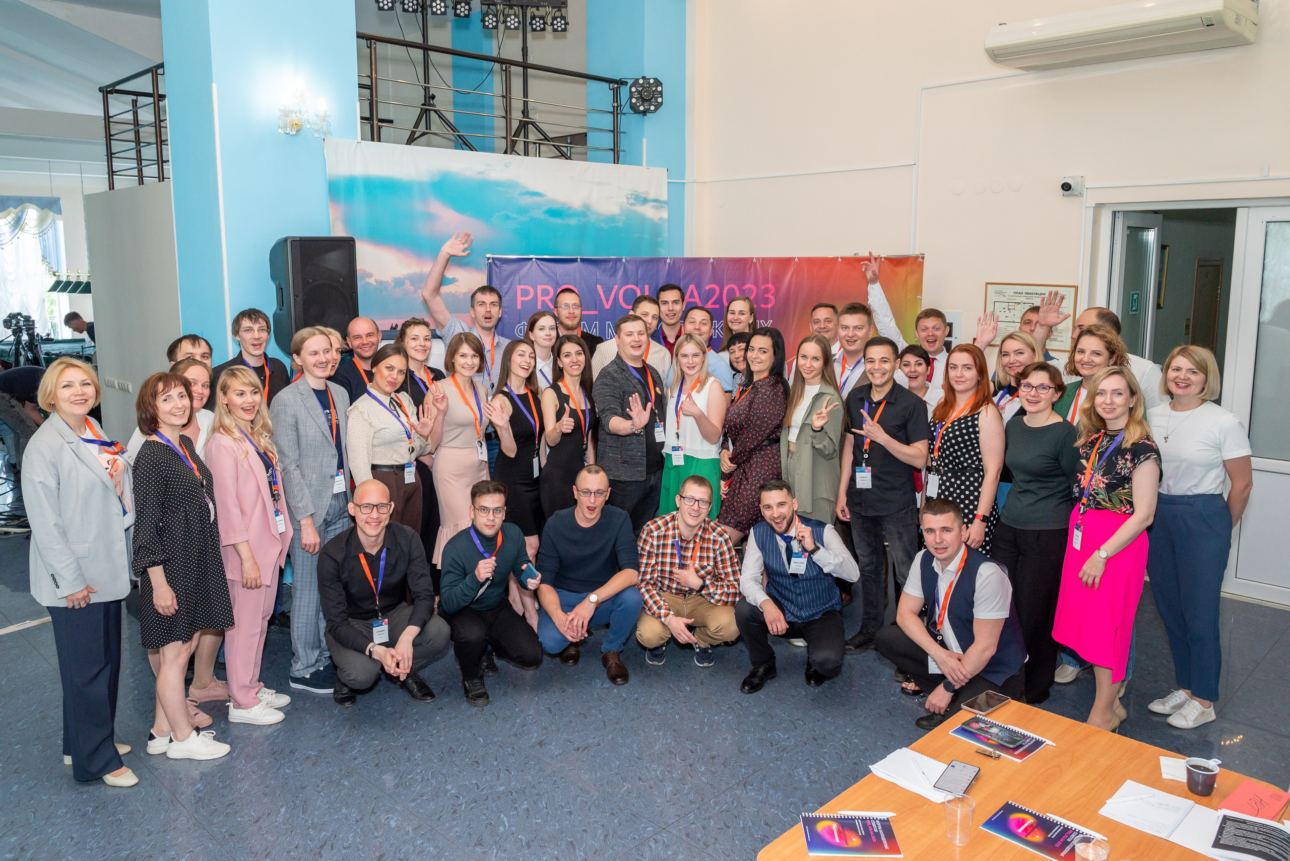 Ростелеком. Меня зовут Михайлов Сергей, занимаюсь фото и видео г. Чебоксарах