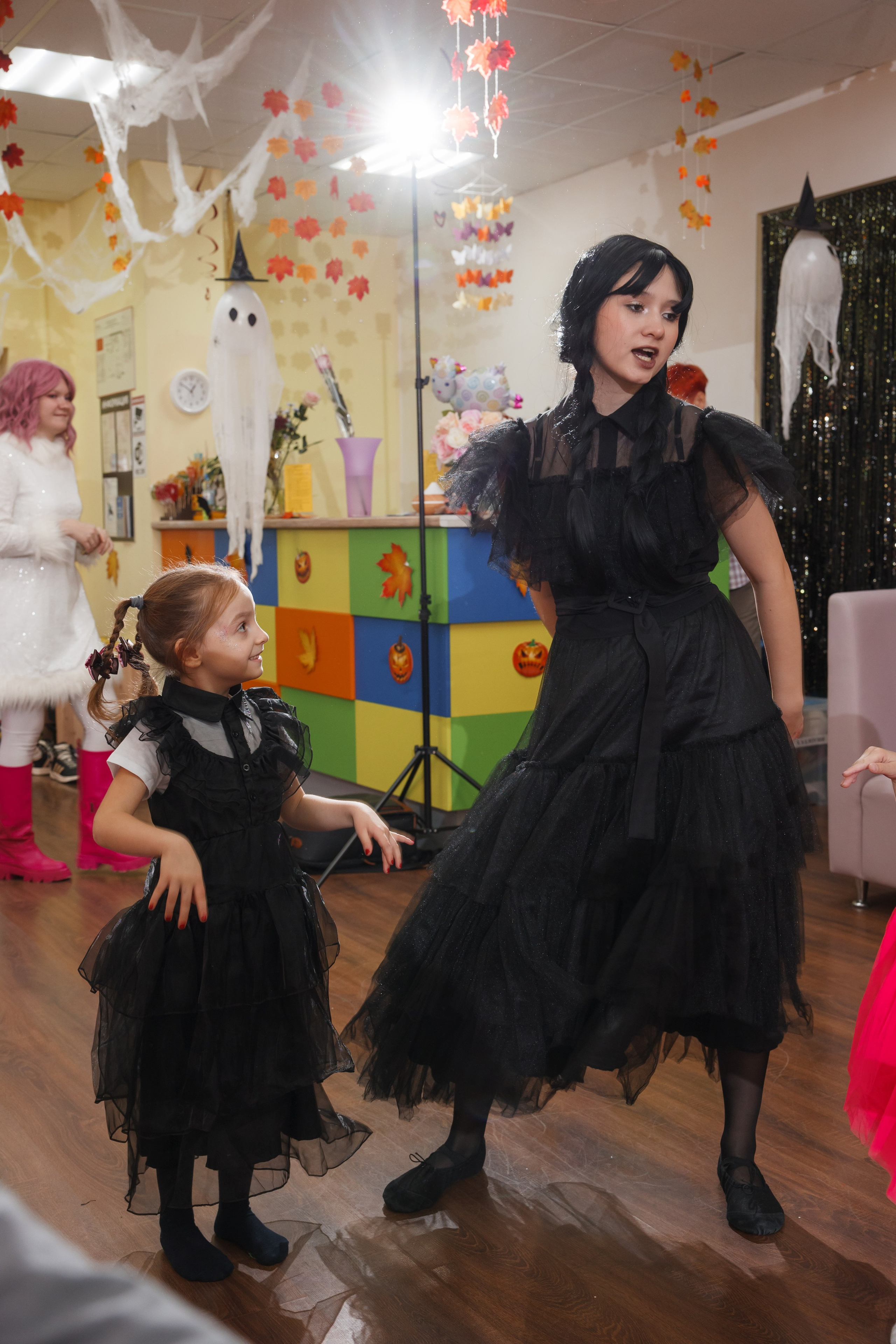 День рождения Маши в стиле «Wednesday». Свадебный и репортажный фотограф (Москва, Королев и другие)