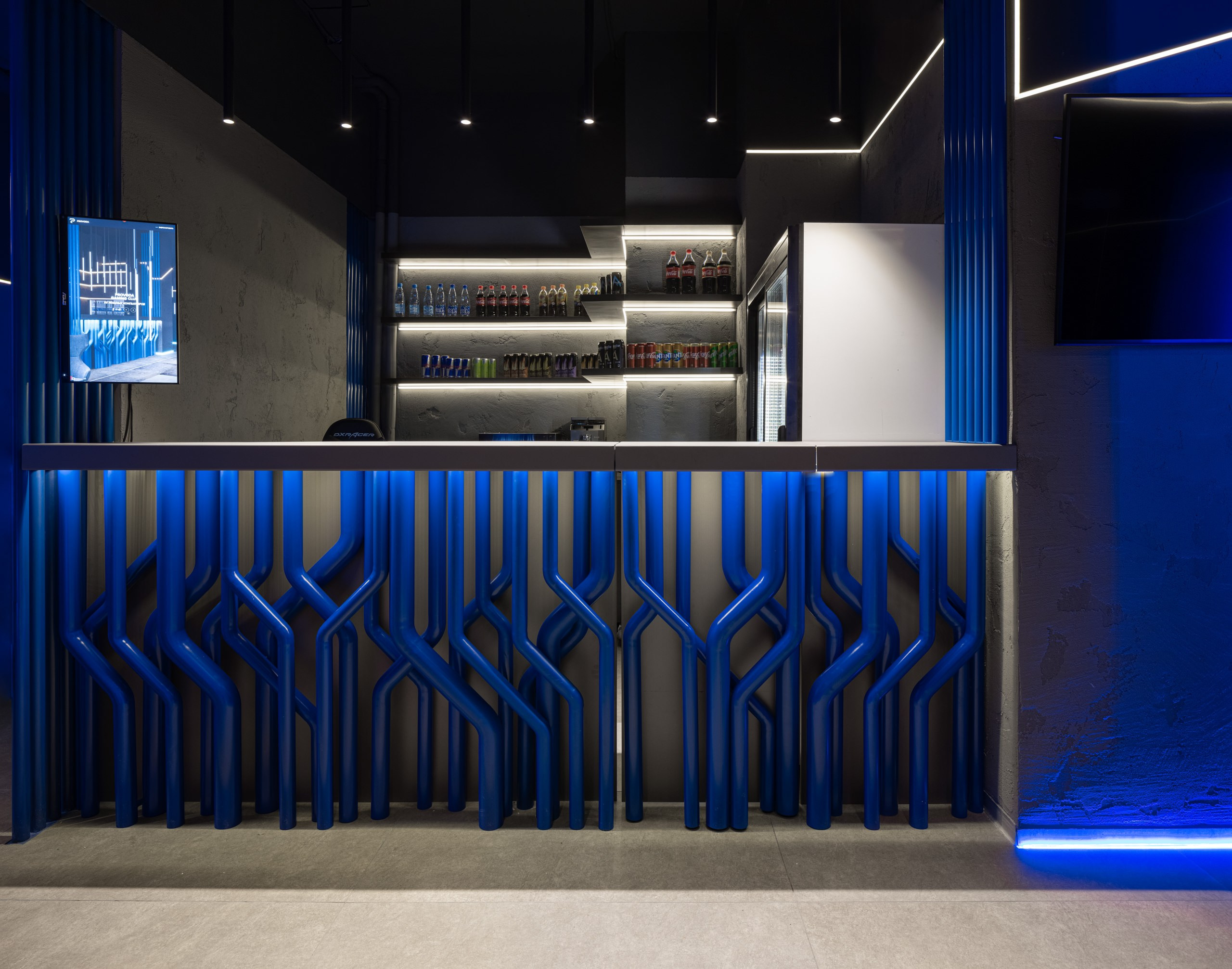 Первый топовый компьютерный клуб "Provoda" - Фотограф Коваль Илья. Коваль Илья — Интерьерный и архитектурный фотограф