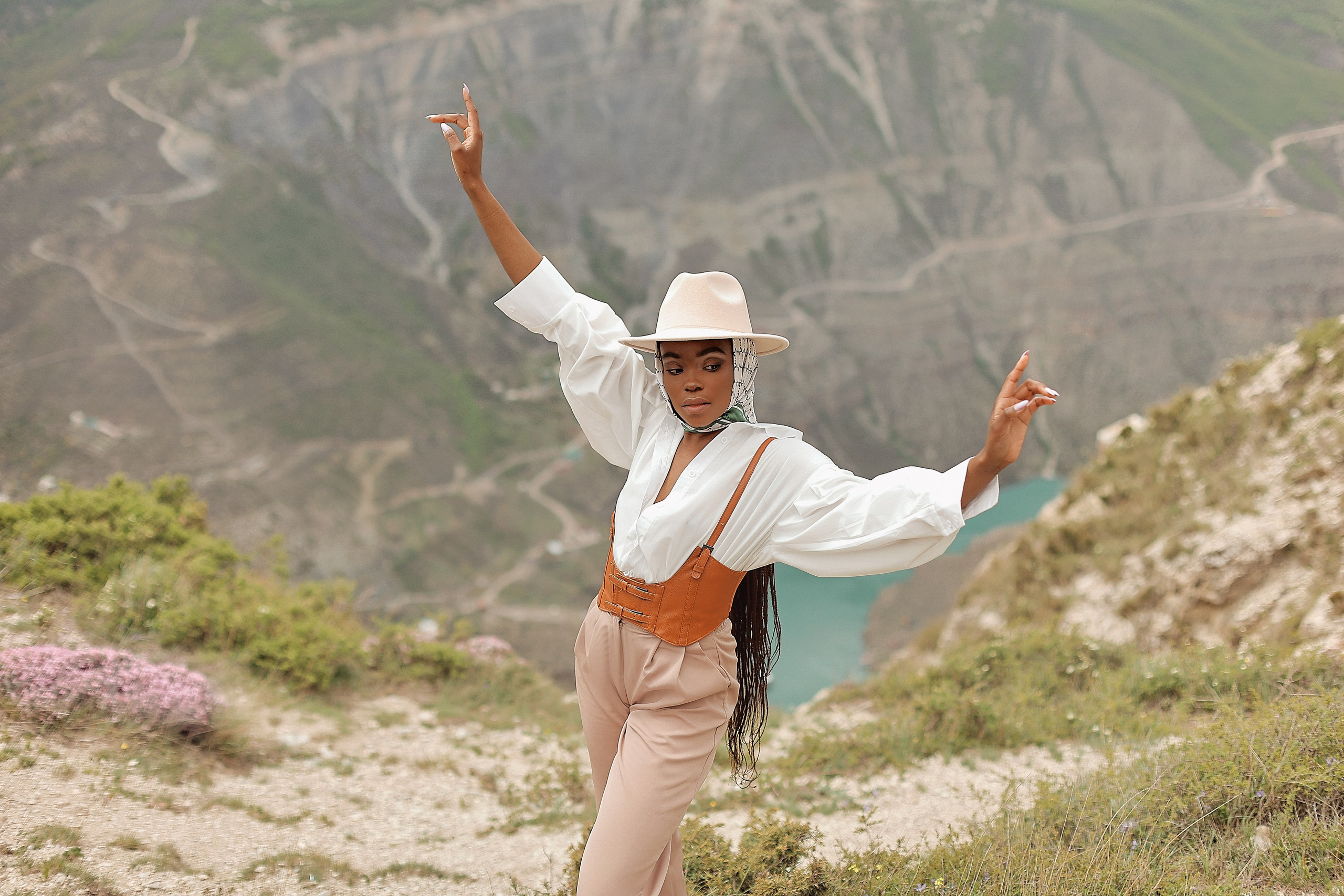 Подробка женских съемок. Фотограф Москва и Видеограф Москва