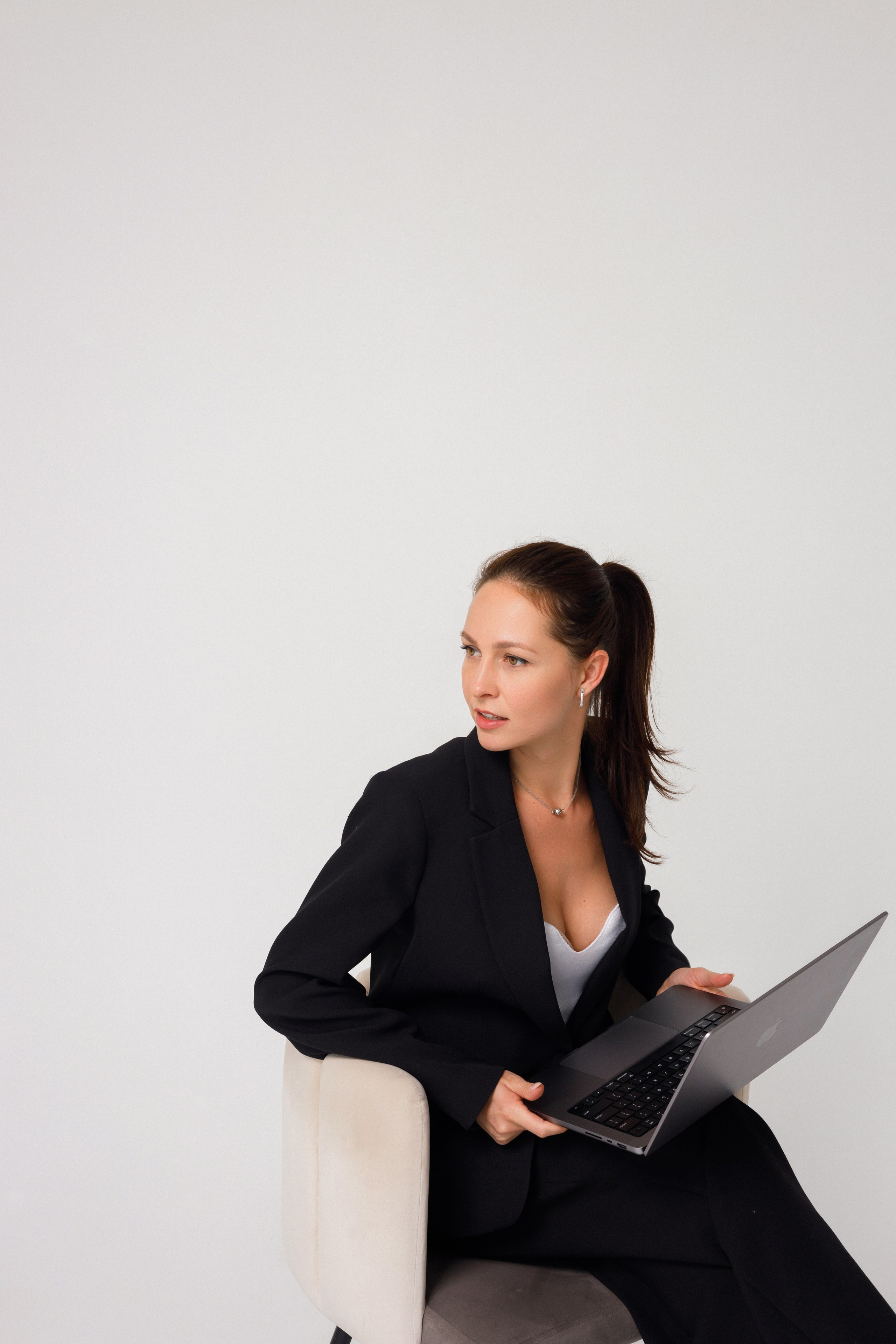 Контент и Бизнес. Свадебный и семейный фотограф в Ростове-на-Дону Анастасия Арестова