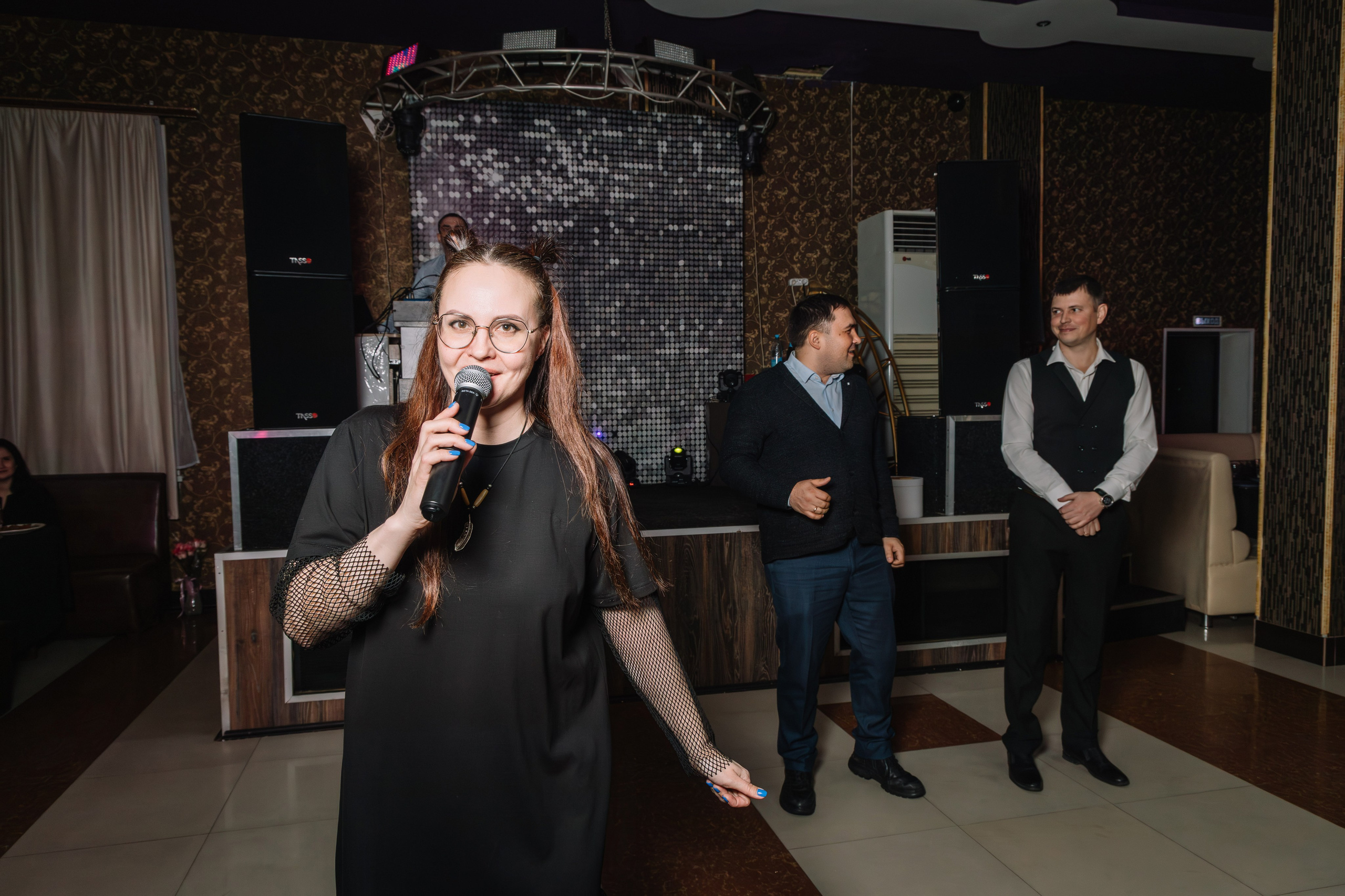 Holiday party. Семейный, репортажный, детский фотограф Комсомольск-на-Амуре