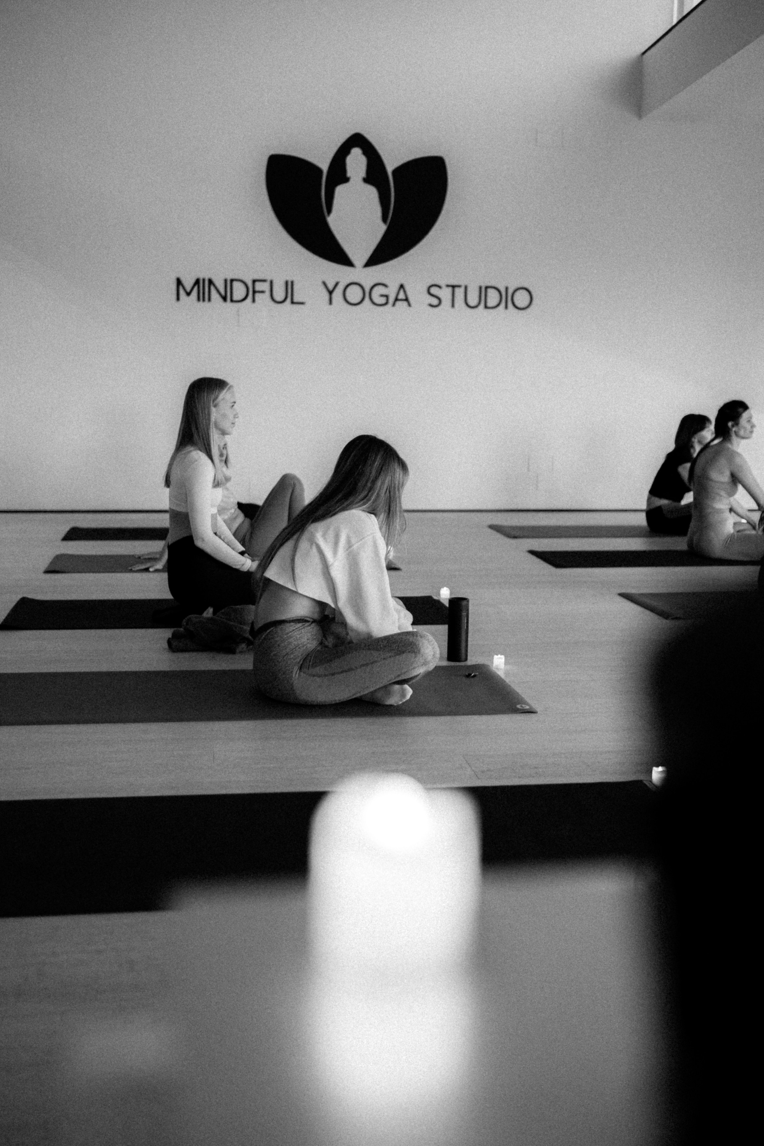 MINDFUL YOGA STUDIO. Photographer in Valencia | Spain | Tatiana Kvasha