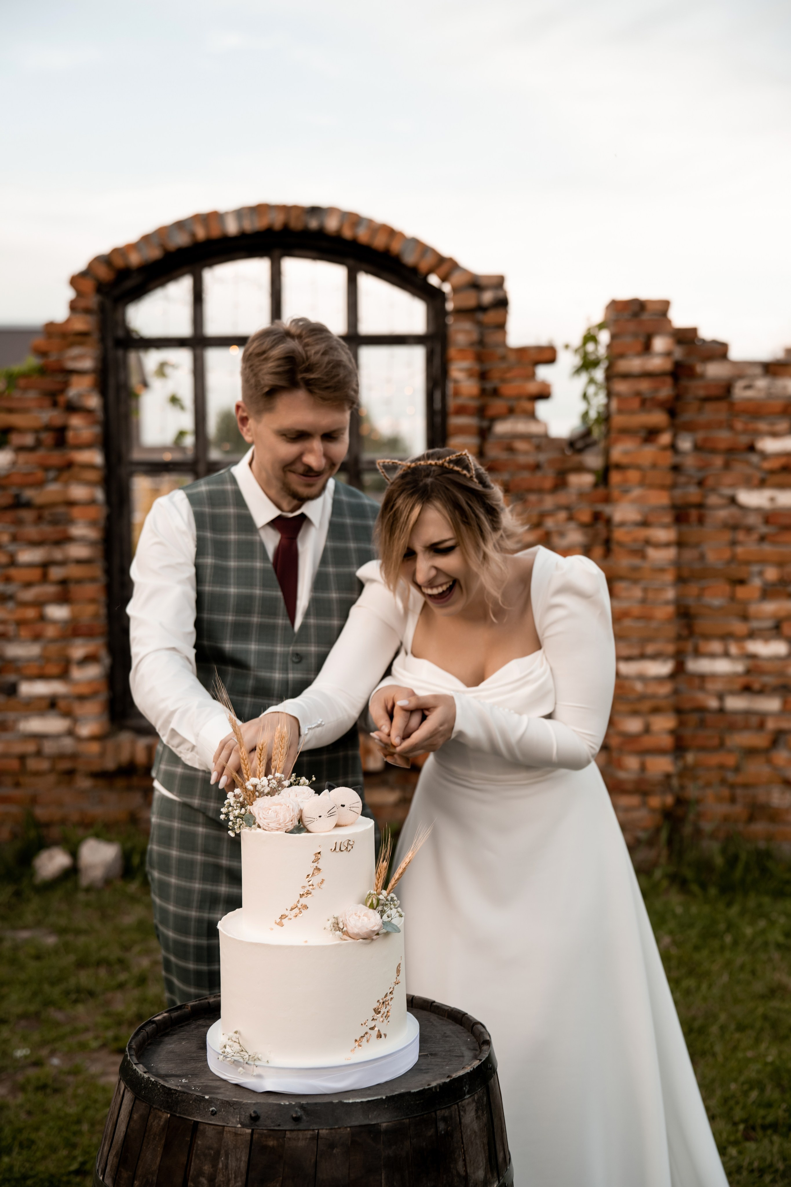 2024. Саша и Ксюша. Свадебный и семейный фотограф в Москве и Европе Евгения Амелина