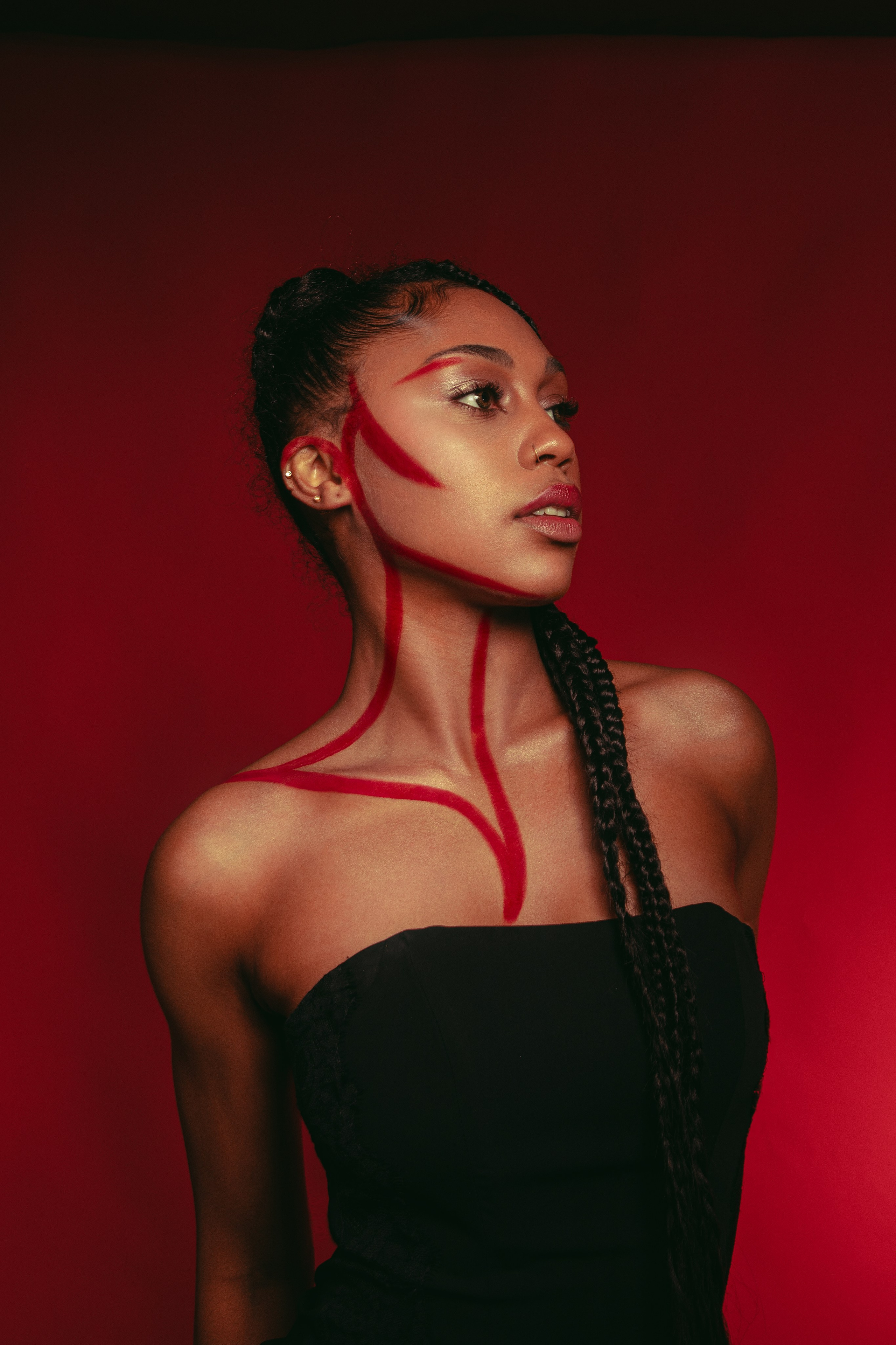 Необычная фотосессия с использованием красок