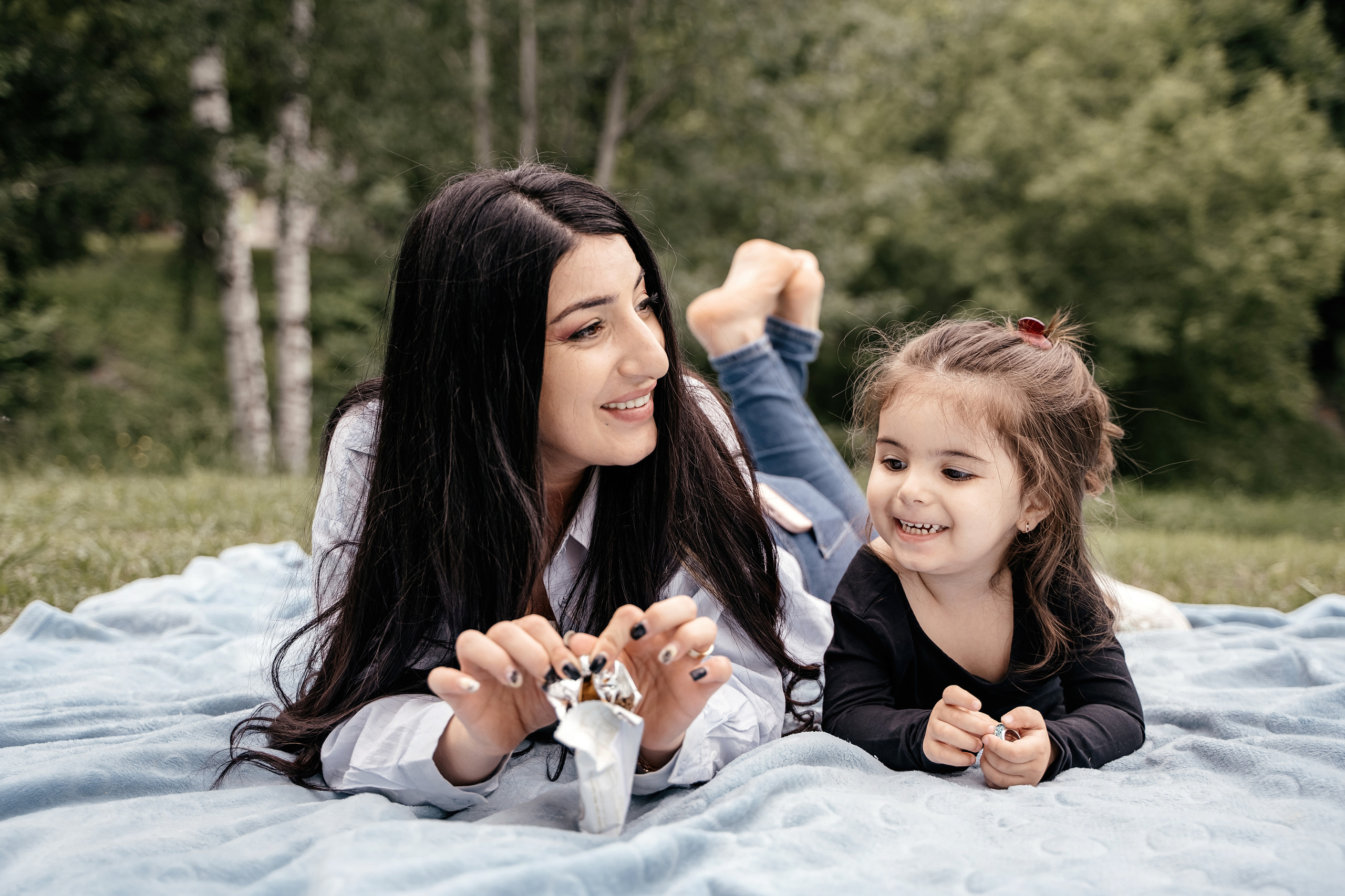 Домашняя семейная фотосессия в Москве, Домодедово, Видное, Бутово, Щербинка. Семейный фотограф Москва и Московская область. Семейная фотосессия на природе. Фотосессия детского праздника. Фотосессия юбилея. Фотосессия в день рождения. Фотограф на годик ребенку. Детский фотограф. Фоторепортаж семейного праздника. Детский фотограф Москва.