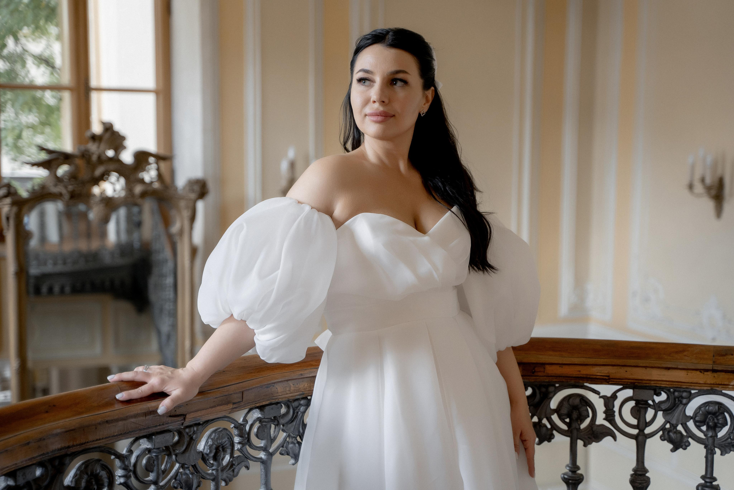 Свадебная фотосессия в библиотеке Пушкина