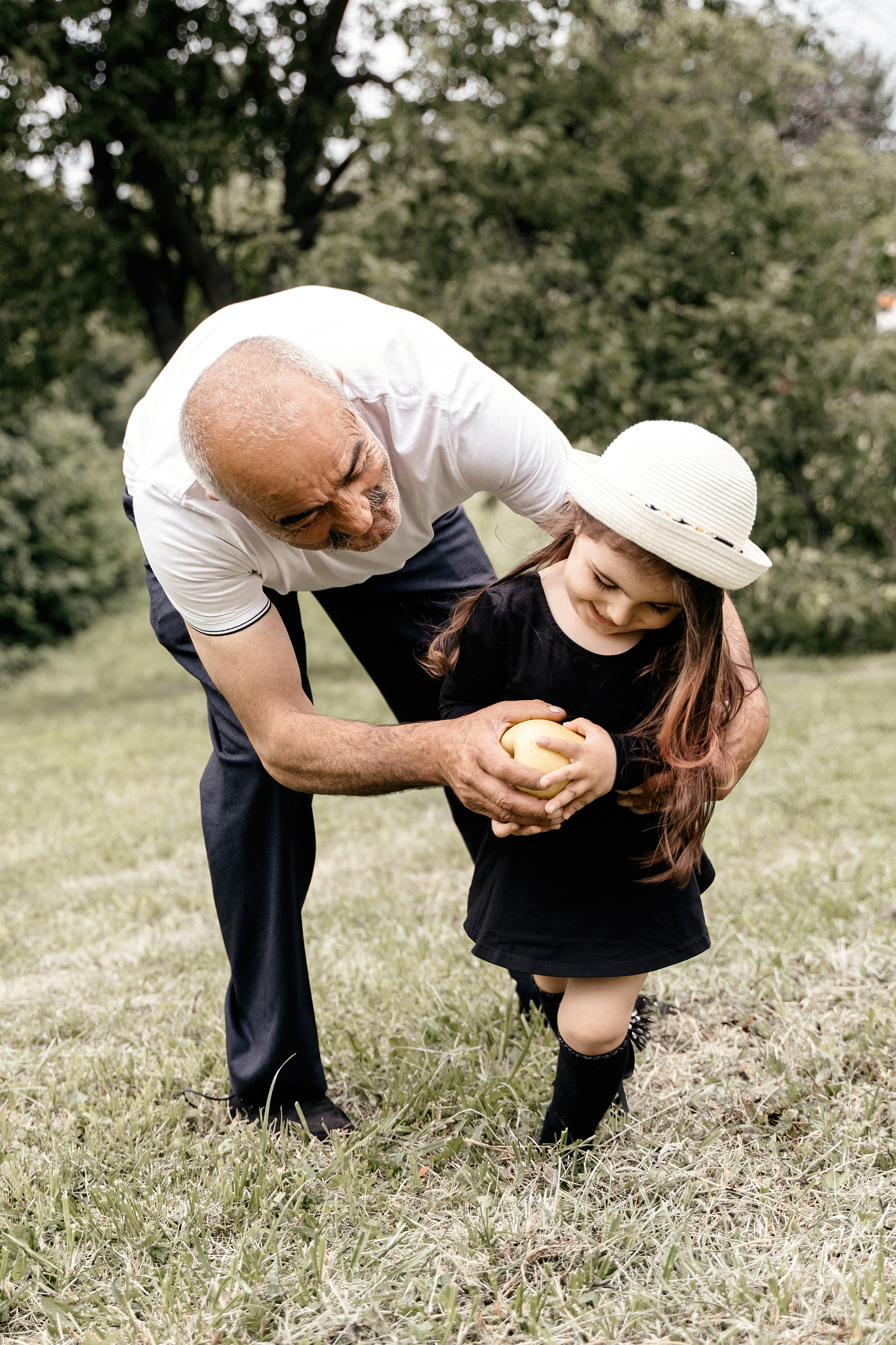 Домашняя семейная фотосессия в Москве, Домодедово, Видное, Бутово, Щербинка. Семейный фотограф Москва и Московская область. Семейная фотосессия на природе. Фотосессия детского праздника. Фотосессия юбилея. Фотосессия в день рождения. Фотограф на годик ребенку. Детский фотограф. Фоторепортаж семейного праздника. Детский фотограф Москва.