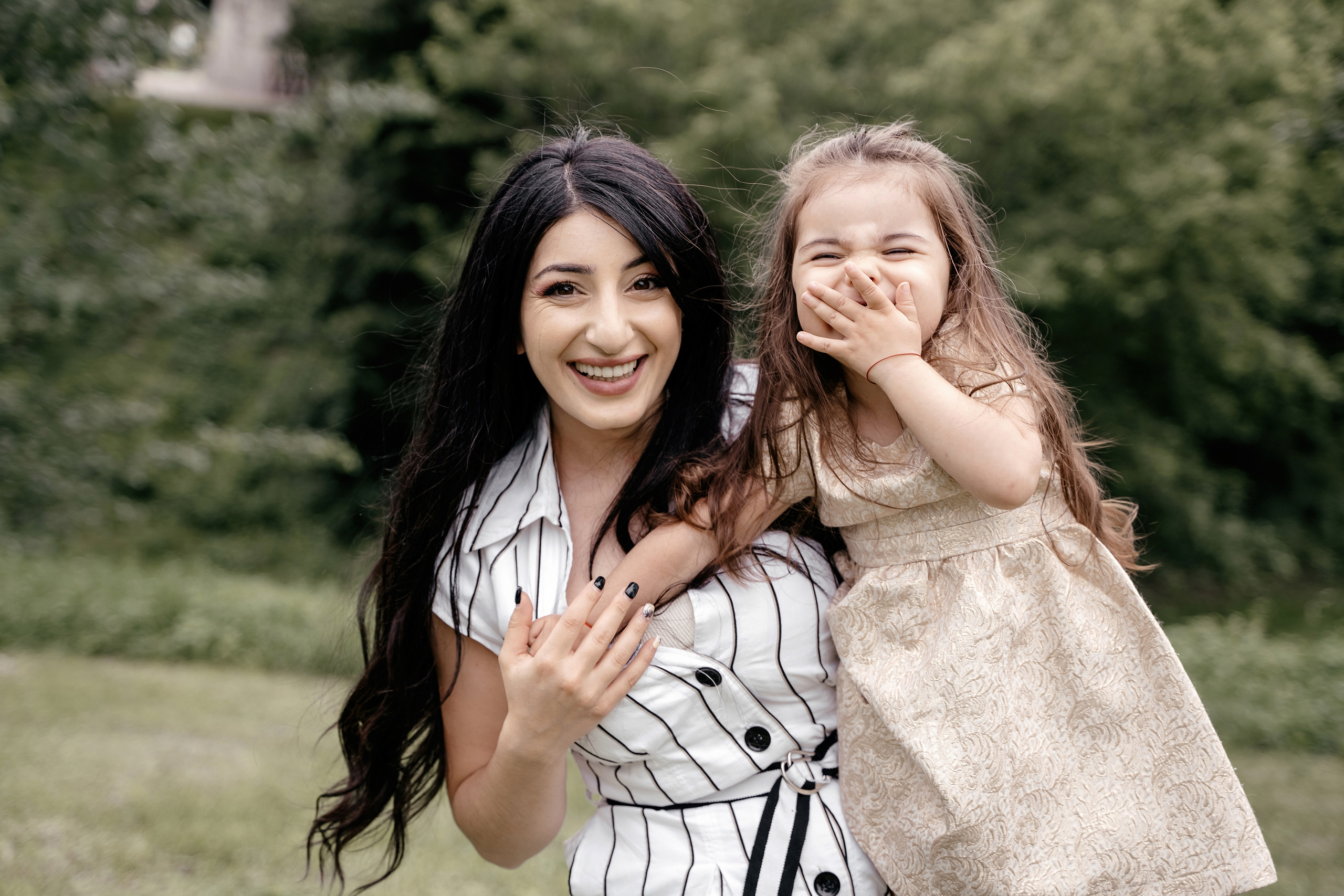 Домашняя семейная фотосессия в Москве, Домодедово, Видное, Бутово, Щербинка. Семейный фотограф Москва и Московская область. Семейная фотосессия на природе. Фотосессия детского праздника. Фотосессия юбилея. Фотосессия в день рождения. Фотограф на годик ребенку. Детский фотограф. Фоторепортаж семейного праздника. Детский фотограф Москва.