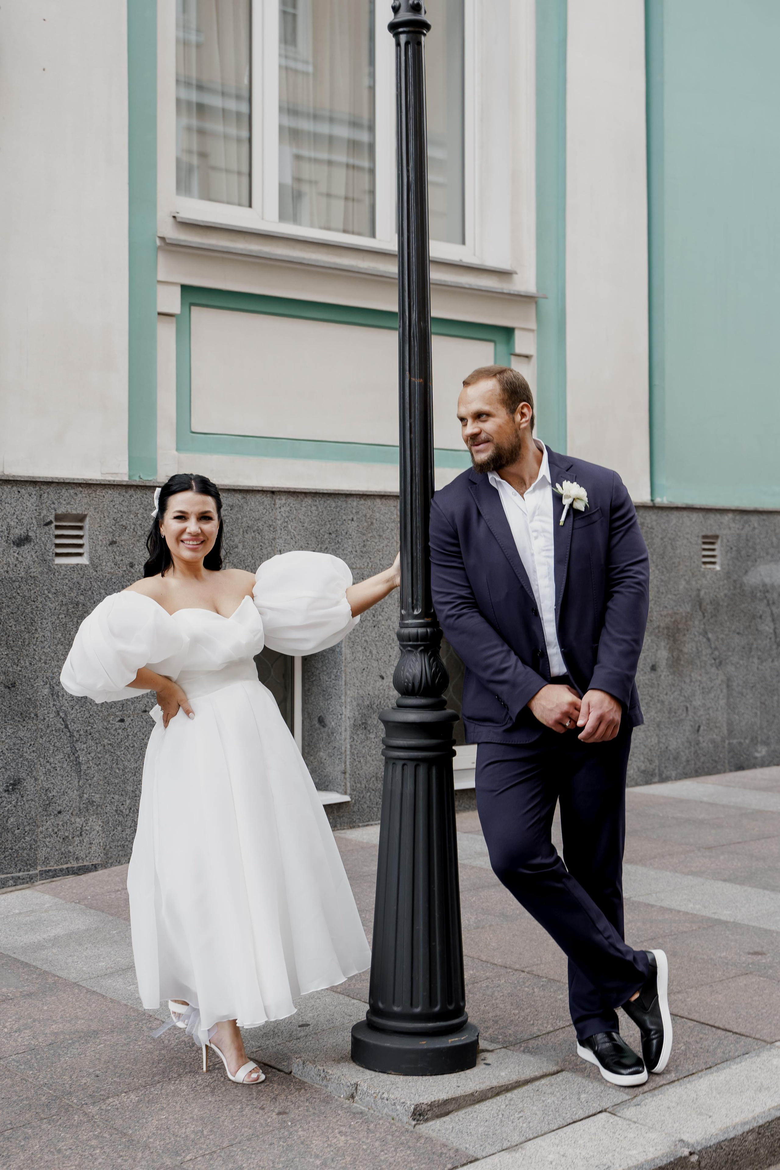 Свадебная фотосессия в Грибоедовском ЗАГСе.Индивидуальный и семейный фотограф в Москве и городе Видное. Свадебный фотограф в Москве. Свадебный фотограф в Московской области. Свадебная фотосессия 2023. Заказать свадебную фотосессию. Фотограф недорого. Красивые свадебные фотографии. Душевный фотограф. Фотограф Видное. Фотограф Домодедово. Фотограф Бутово. Фотограф Москва. Фотограф Царицыно. Свадебная фотосессия в Царицыно. Семейная фотосессия. Контент-фотосессия в Москве. Контент-фотограф. Визуал для эксперта.  