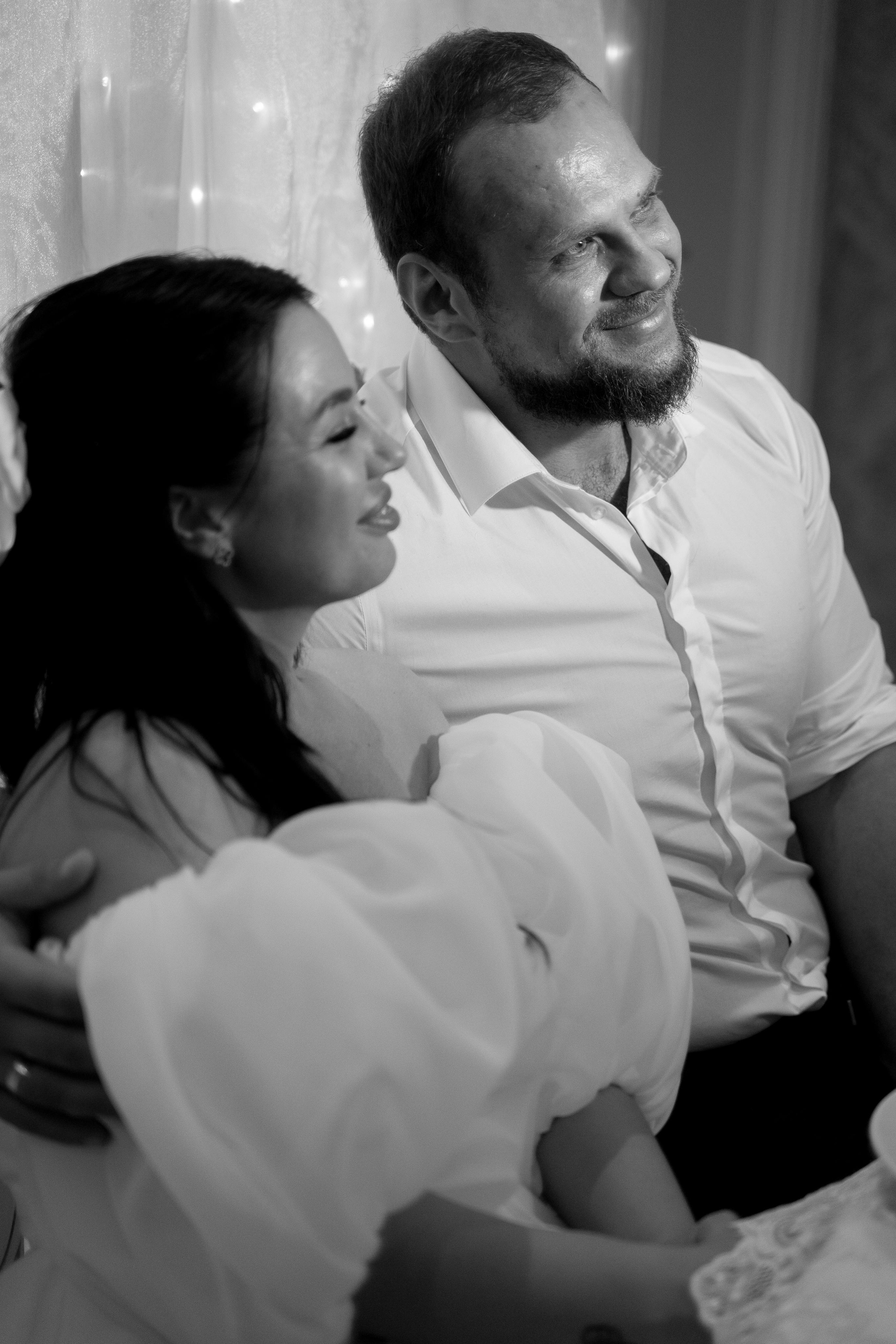 Свадебная фотосессия банкета в ресторане