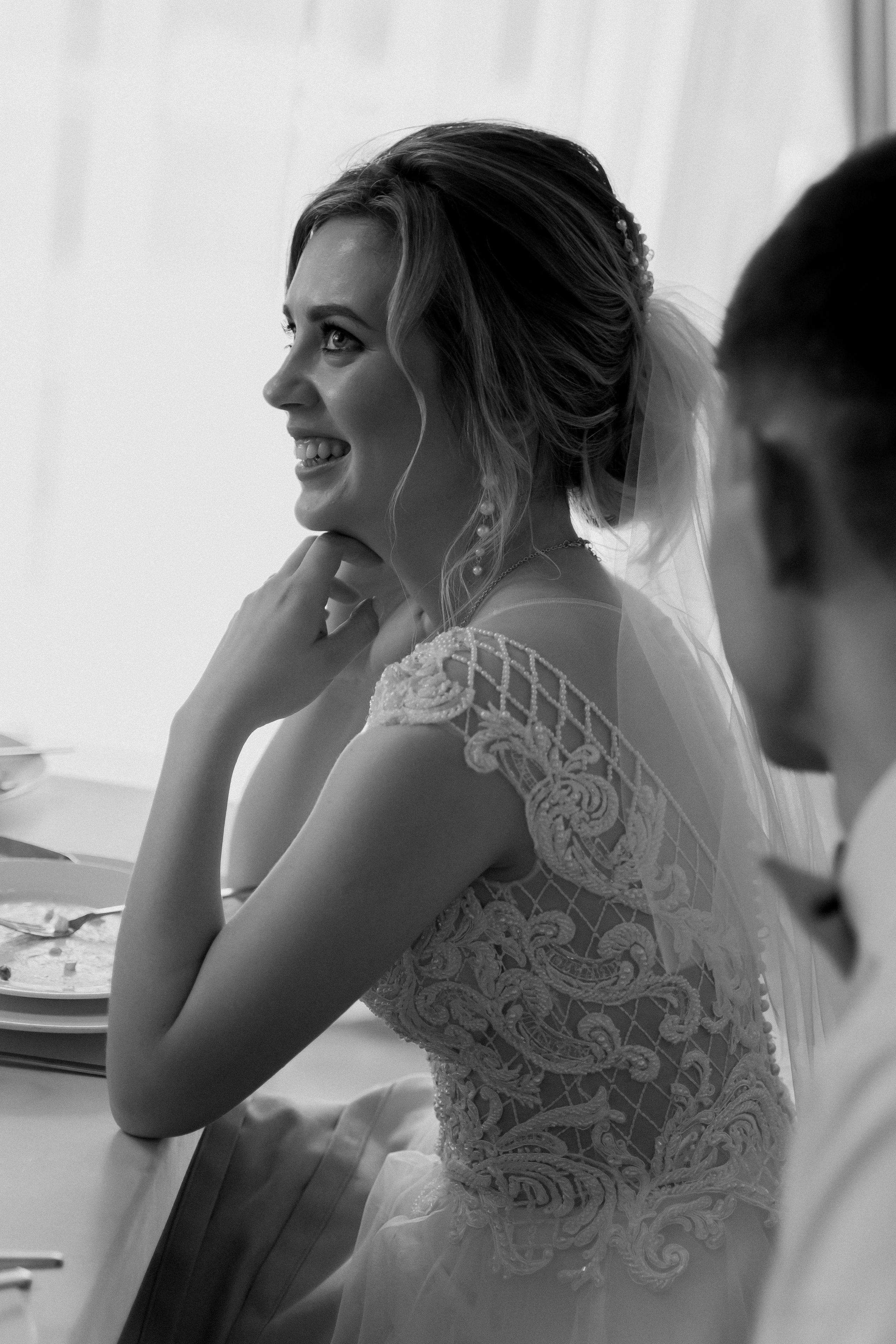 Свадебная фотосессия летом в Москве и Московской области. Индивидуальный и семейный фотограф в Москве и городе Видное. Свадебный фотограф в Москве. Свадебный фотограф в Московской области. Свадебная фотосессия 2023. Заказать свадебную фотосессию. Фотограф недорого. Красивые свадебные фотографии. Душевный фотограф. Фотограф Видное. Фотограф Домодедово. Фотограф Бутово. Фотограф Москва. Фотограф Царицыно. Свадебная фотосессия в Царицыно. Семейная фотосессия. Контент-фотосессия в Москве. Контент-фотограф. Визуал для эксперта. 