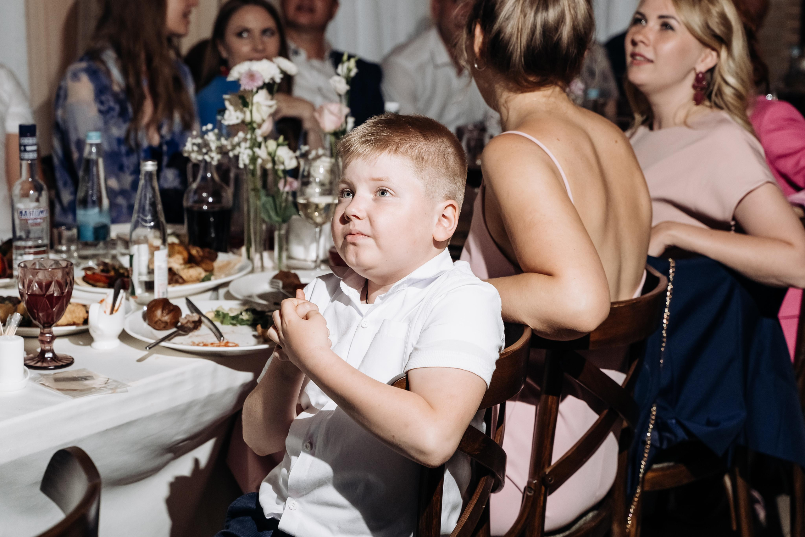 Свадебная фотосессия летом в Москве и Московской области