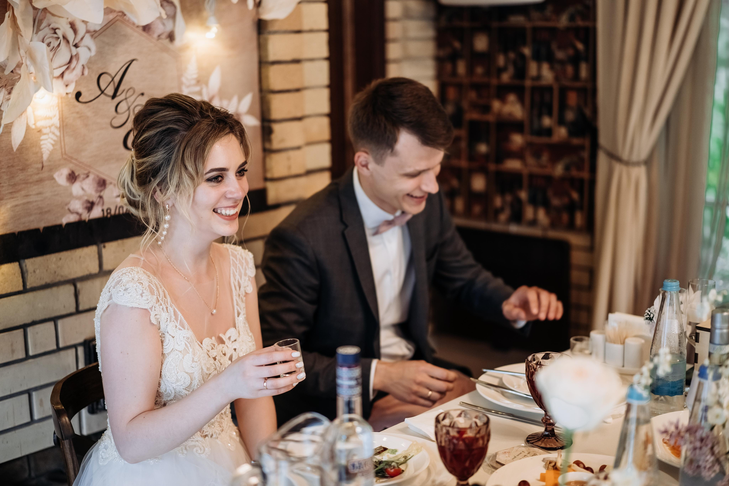 Свадебная фотосессия летом в Москве и Московской области