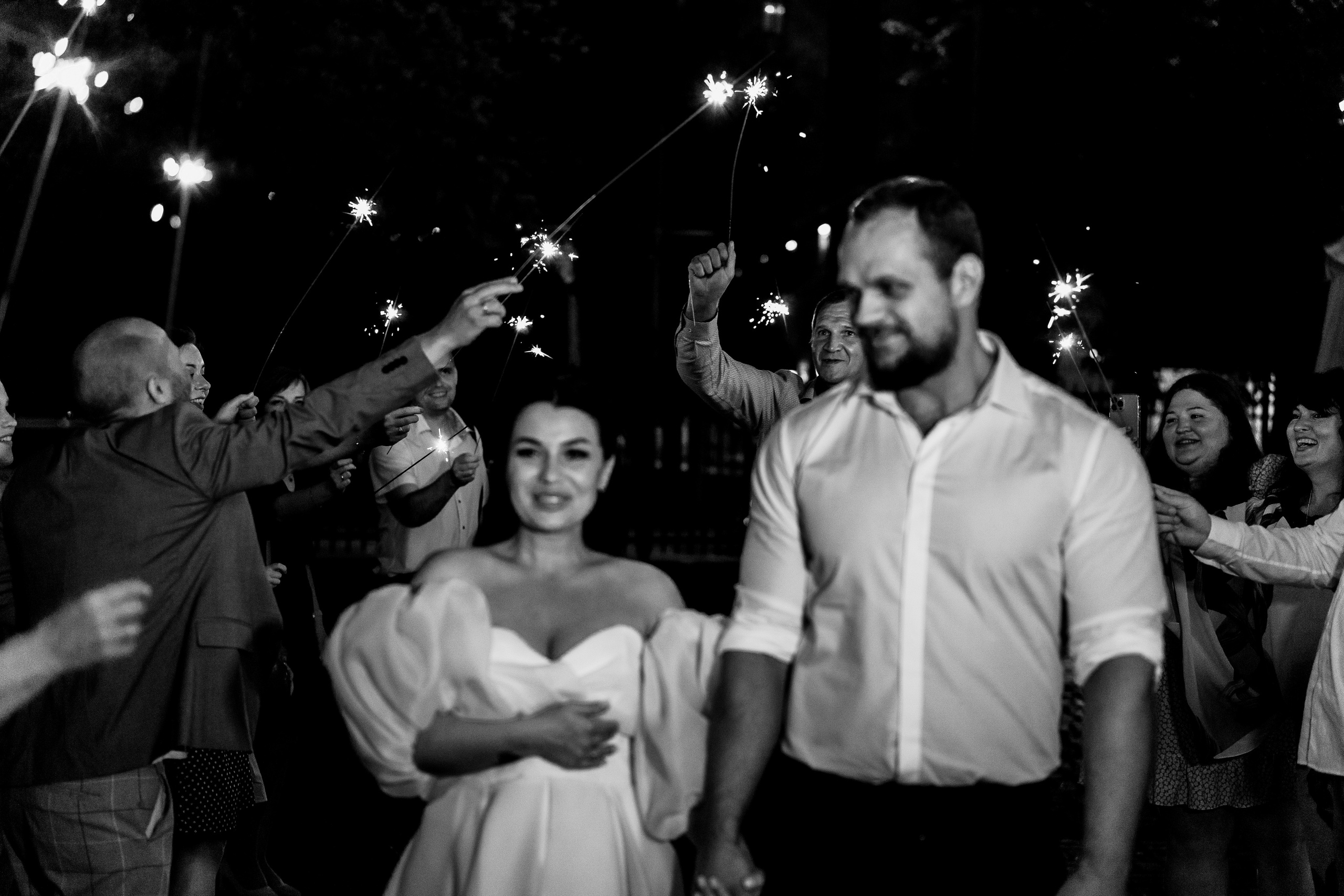 Свадебная фотосессия. Бенгальские огни