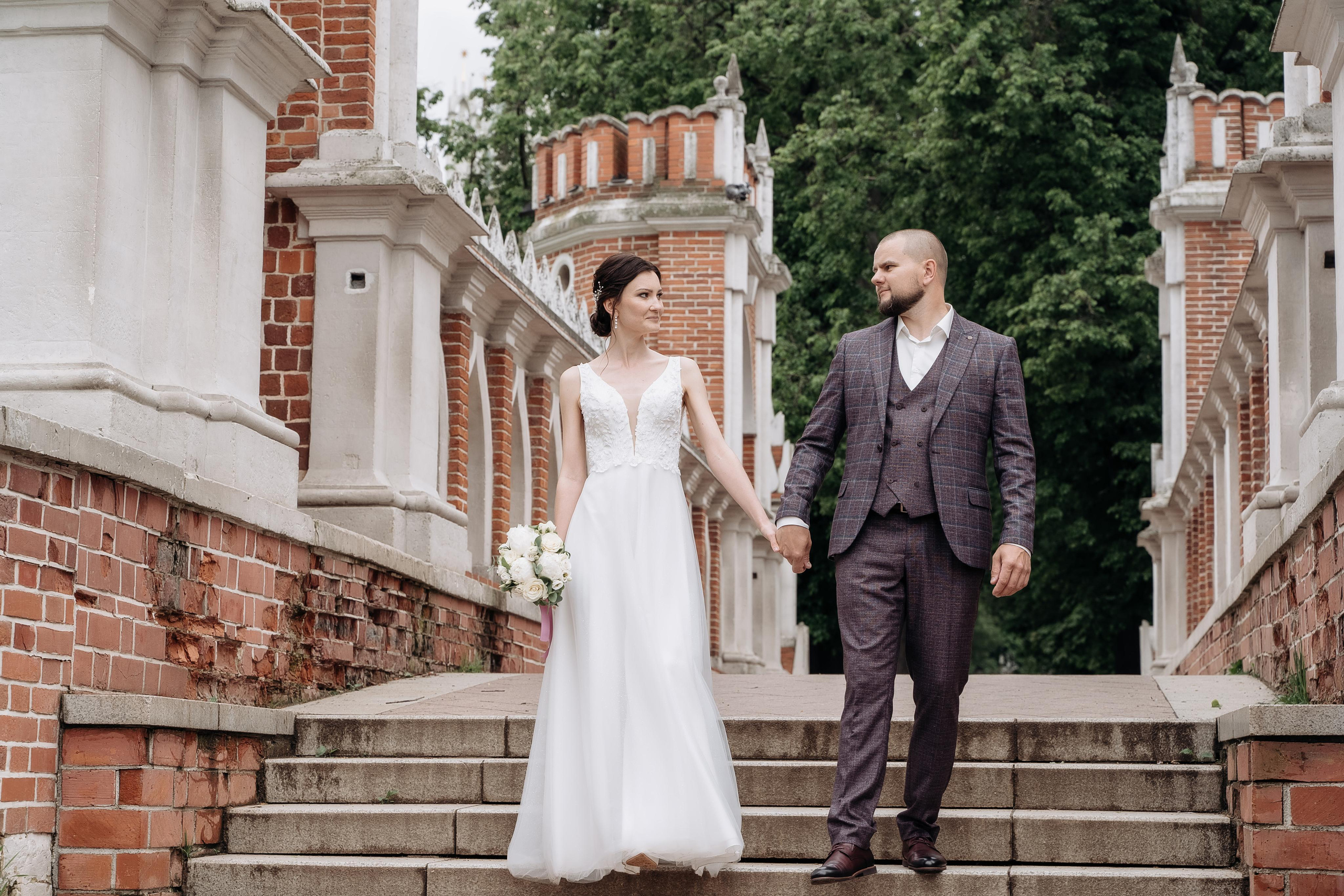 Свадебная фотосессия в парке Царицыно