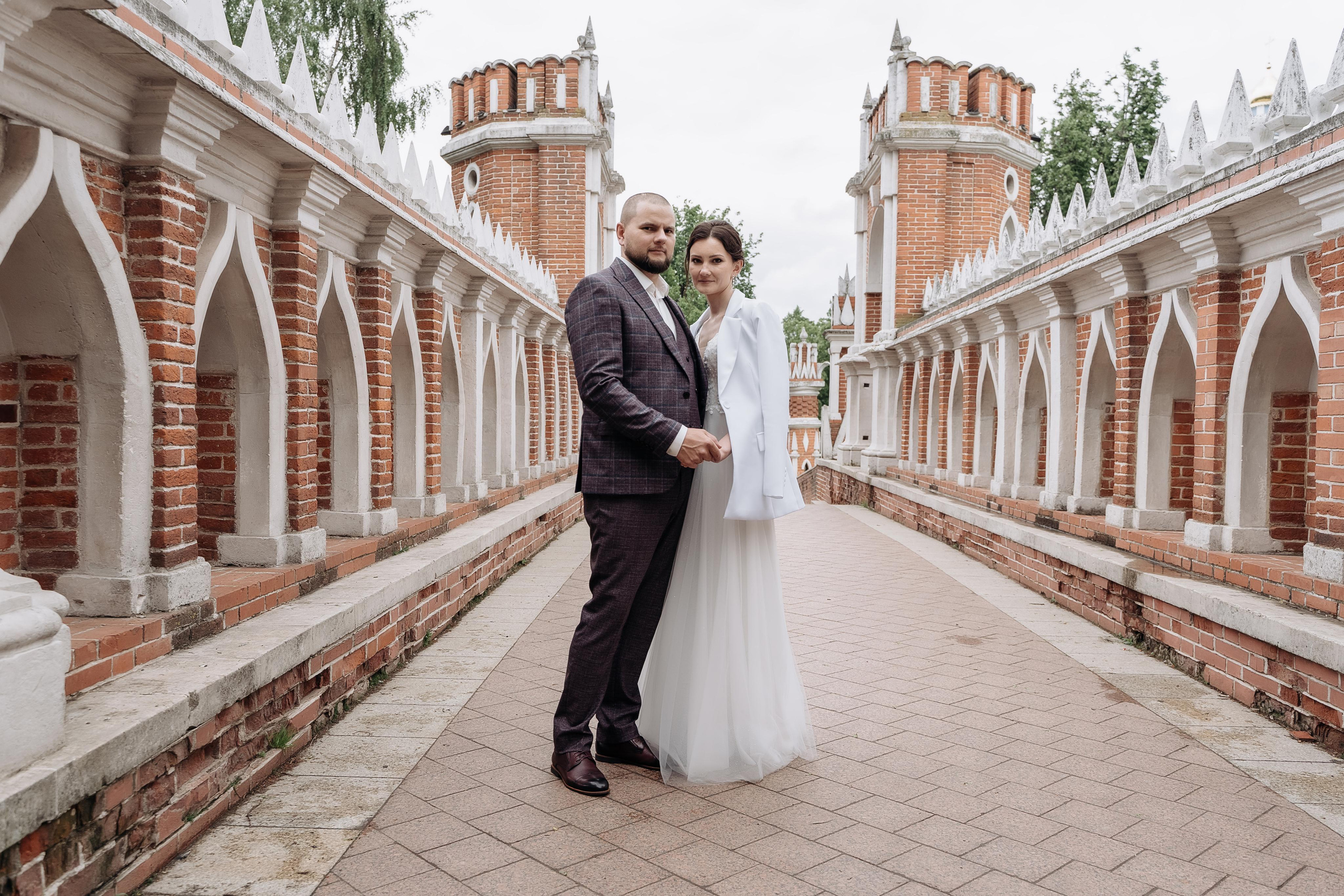 Свадебная фотосессия в парке Царицыно