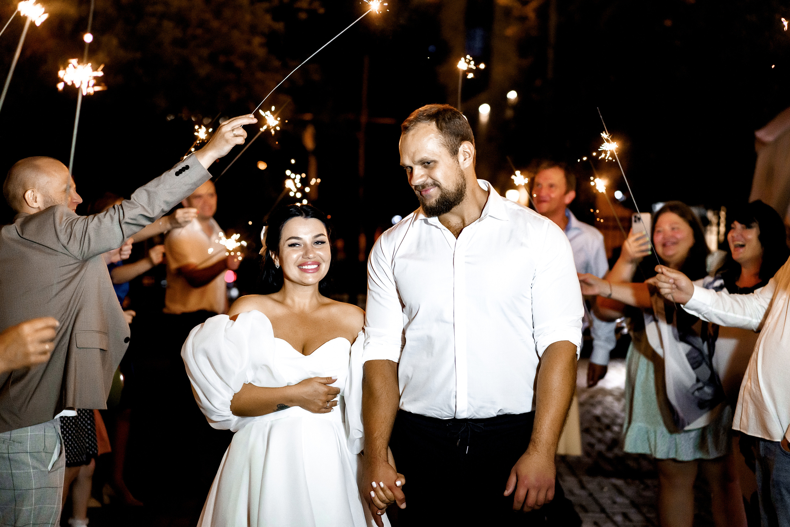 Свадебная фотосессия. Бенгальские огни