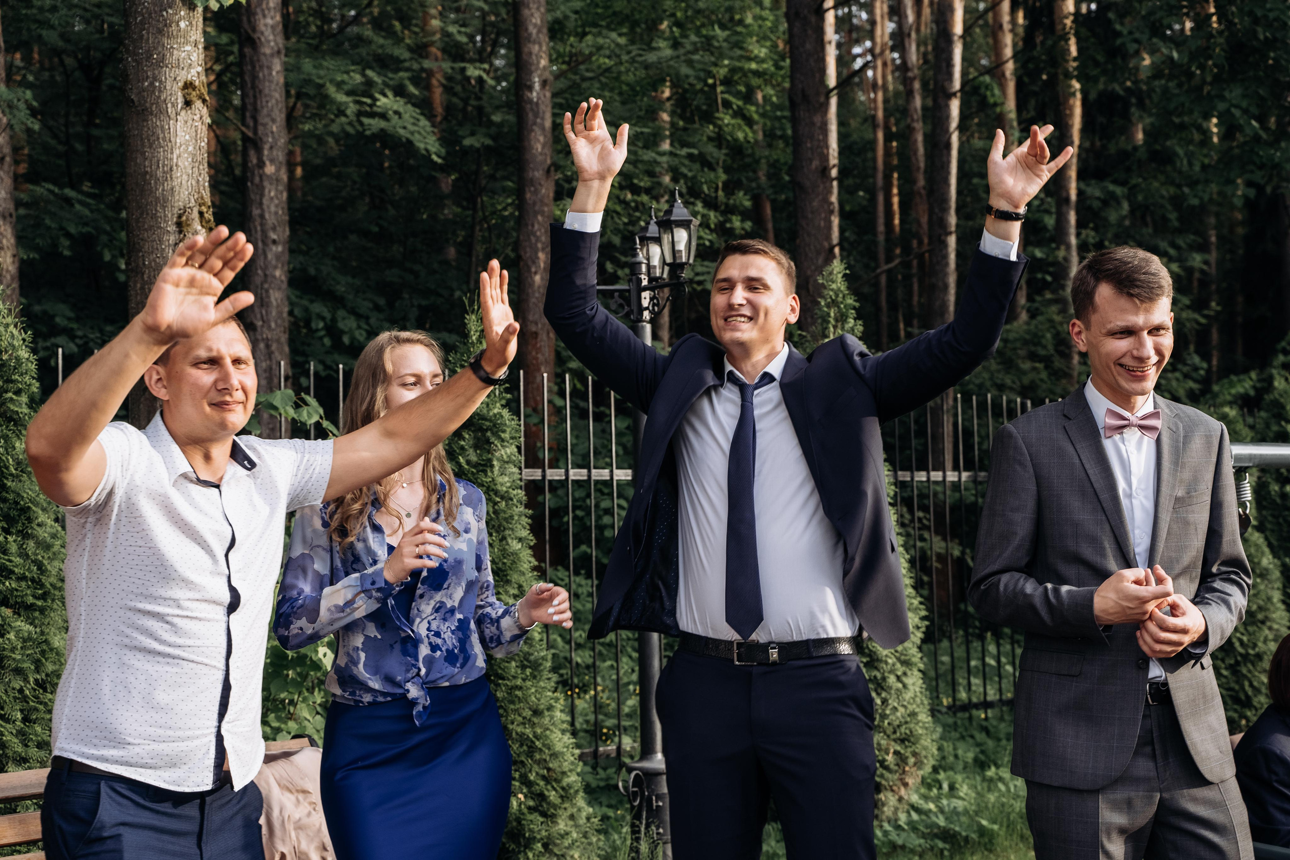 Свадебная фотосессия летом в Москве и Московской области