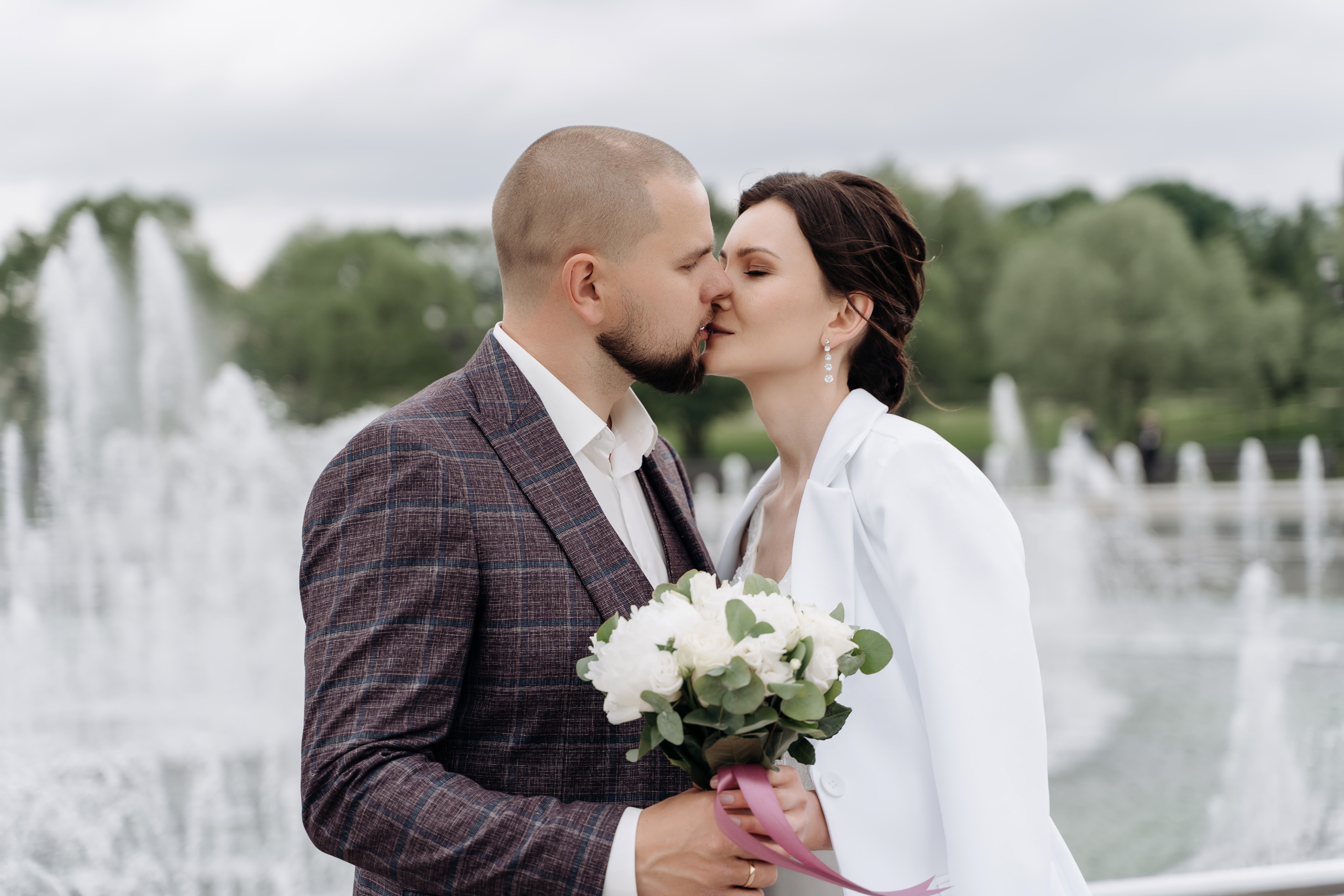 Свадебная фотосессия в парке Царицыно