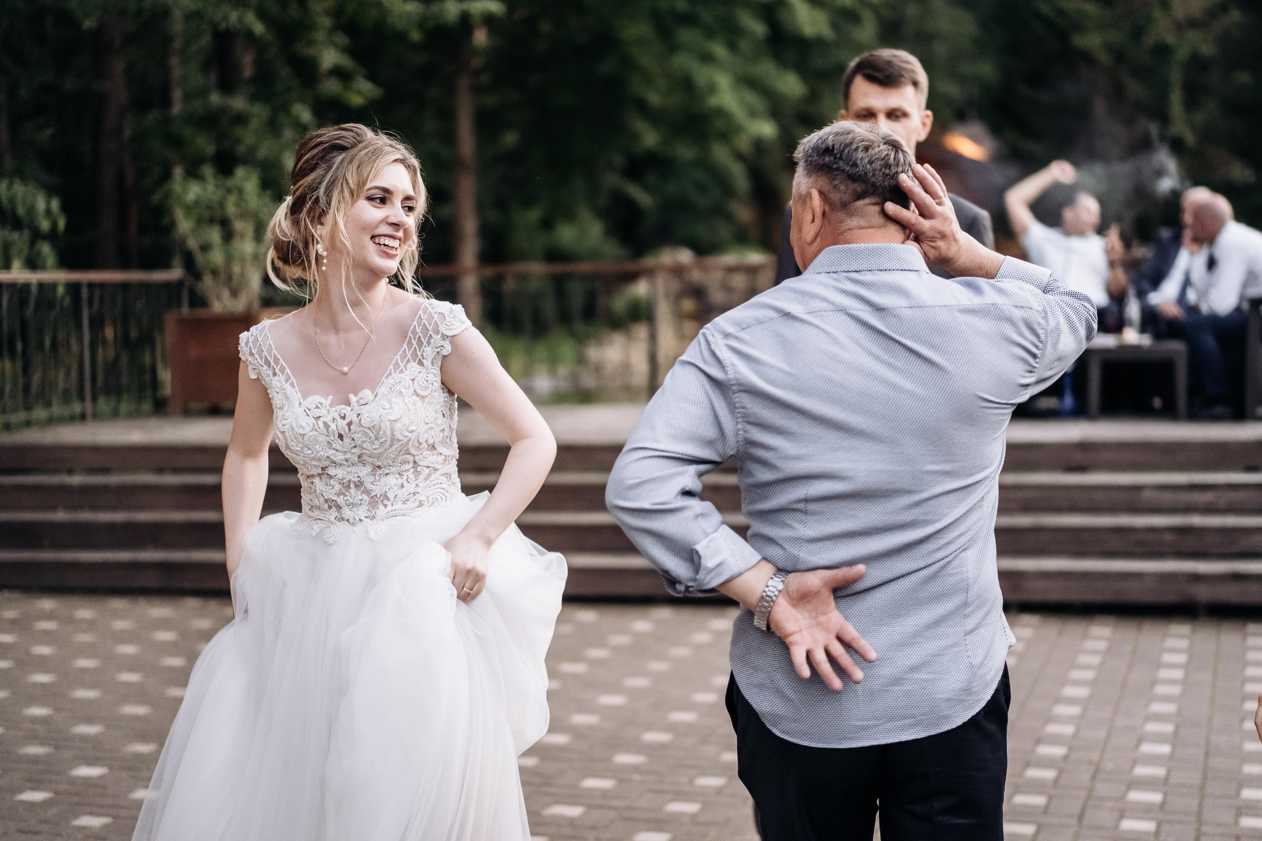 Свадебная фотосессия летом в Москве и Московской области