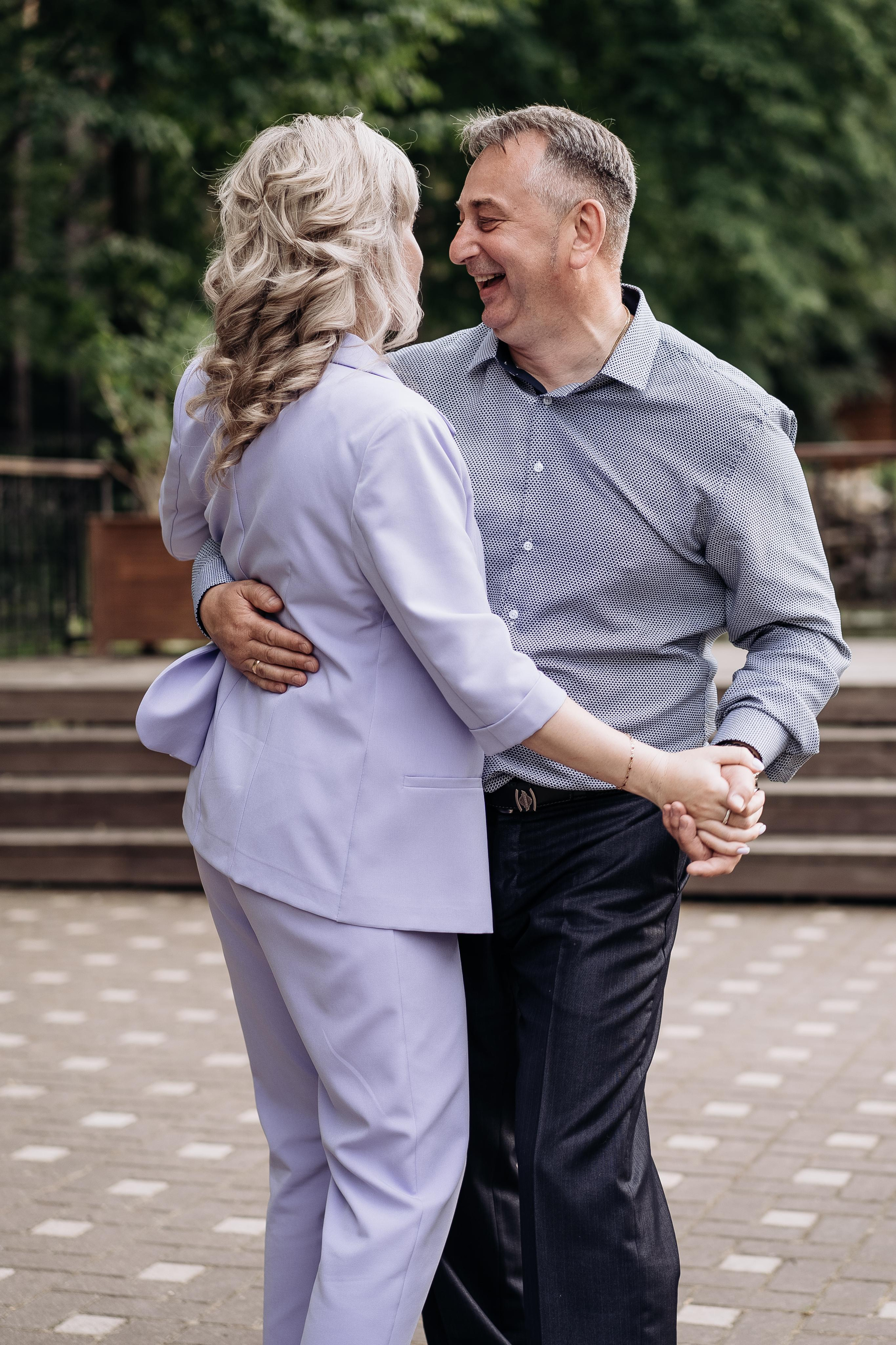 Свадебная фотосессия летом в Москве и Московской области