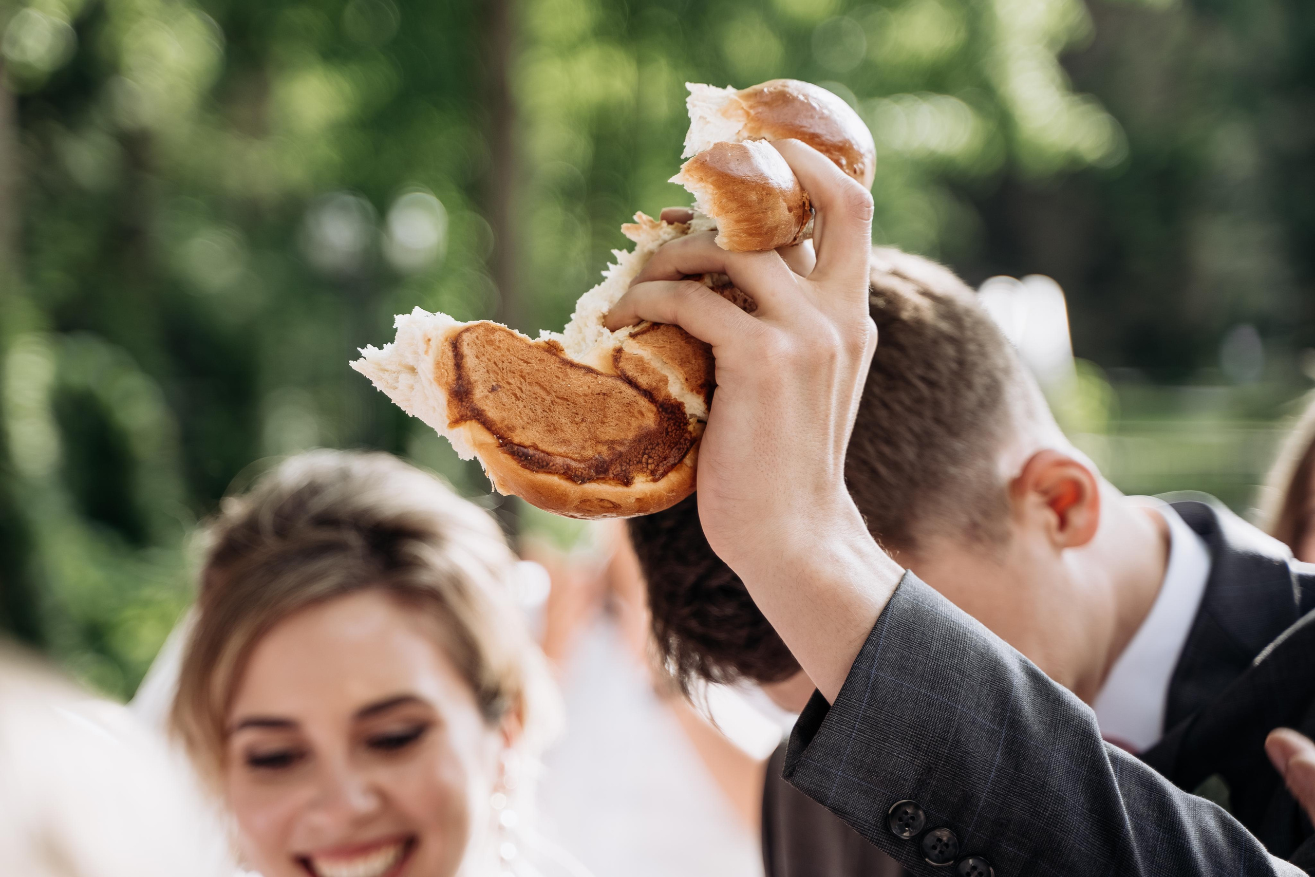 Свадебная фотосессия летом в Москве и Московской области