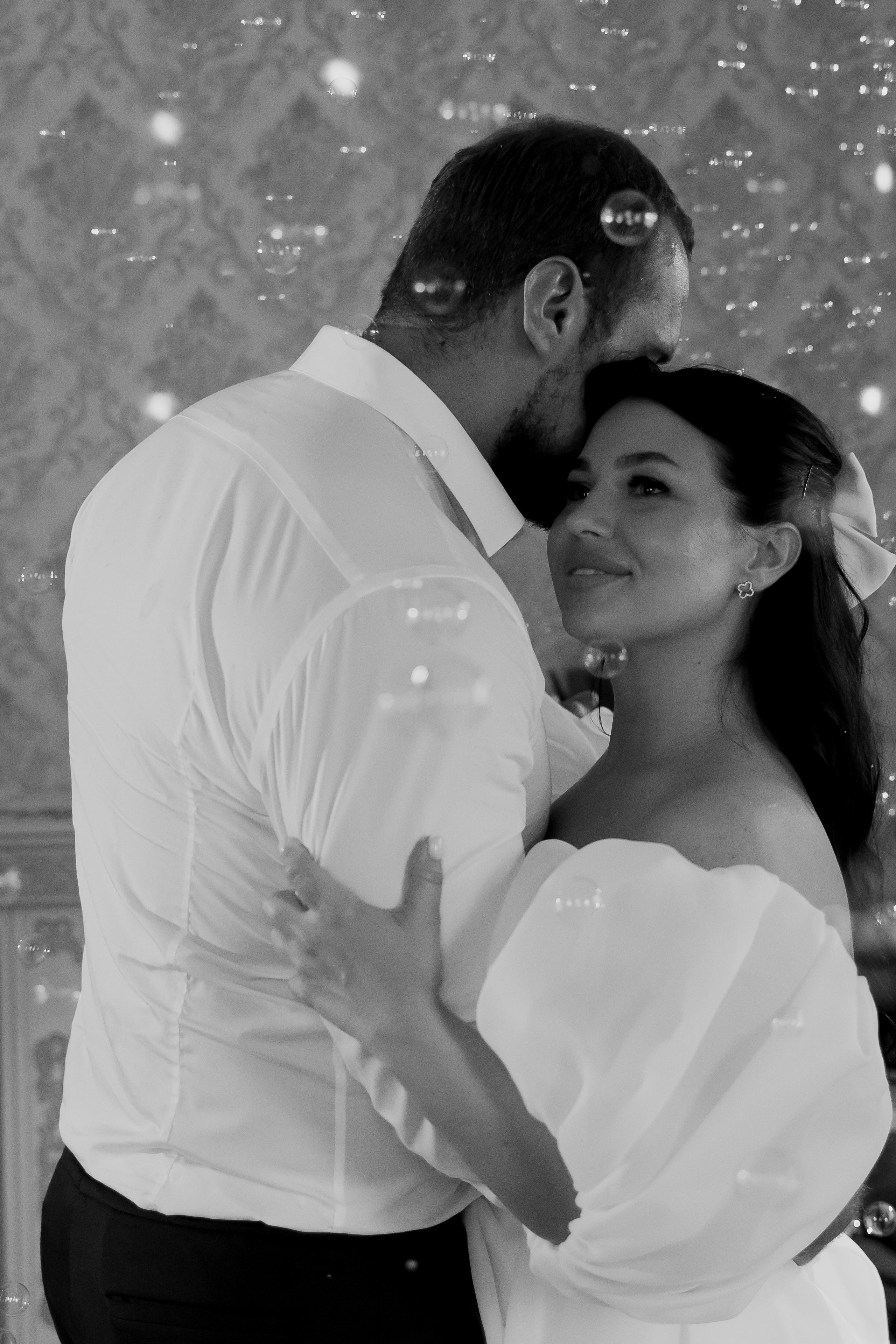 Свадебная фотосессия банкета в ресторане. Индивидуальный и семейный фотограф в Москве и городе Видное. Свадебный фотограф в Москве. Свадебный фотограф в Московской области. Свадебная фотосессия 2023. Заказать свадебную фотосессию. Фотограф недорого. Красивые свадебные фотографии. Душевный фотограф. Фотограф Видное. Фотограф Домодедово. Фотограф Бутово. Фотограф Москва. Фотограф Царицыно. Свадебная фотосессия в Царицыно. Семейная фотосессия. Контент-фотосессия в Москве. Контент-фотограф. Визуал для эксперта. 