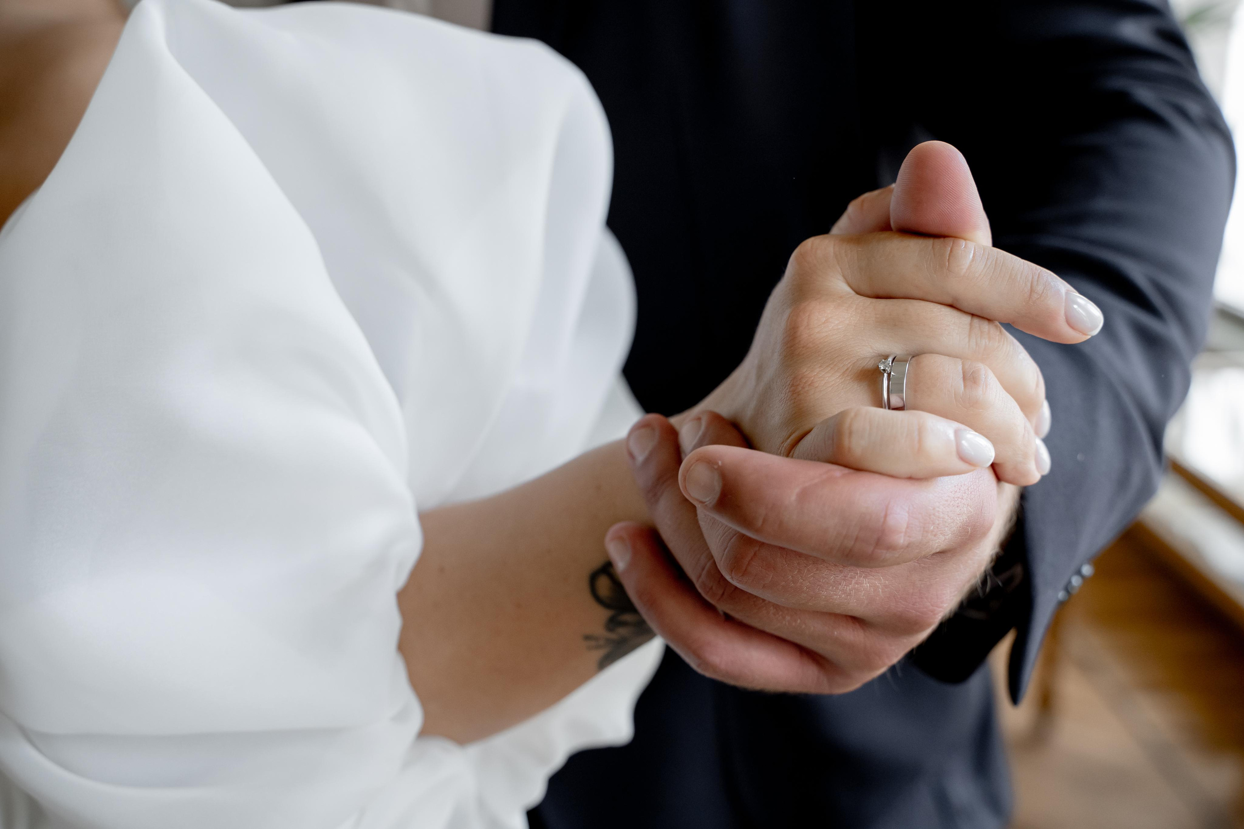 Свадебная фотосессия в библиотеке Пушкина