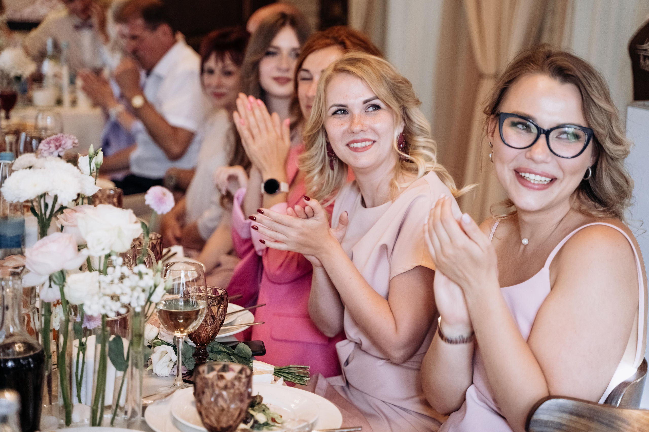 Свадебная фотосессия летом в Москве и Московской области