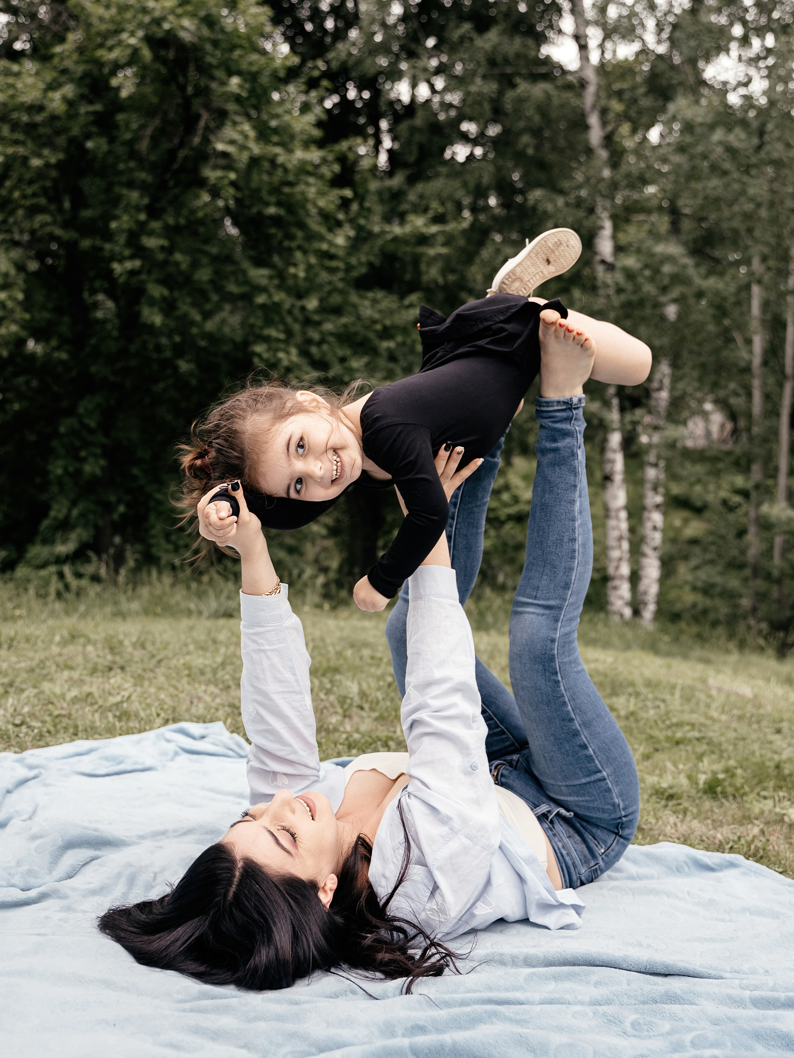 Домашняя семейная фотосессия в Москве, Домодедово, Видное, Бутово, Щербинка. Семейный фотограф Москва и Московская область. Семейная фотосессия на природе. Фотосессия детского праздника. Фотосессия юбилея. Фотосессия в день рождения. Фотограф на годик ребенку. Детский фотограф. Фоторепортаж семейного праздника. Детский фотограф Москва.