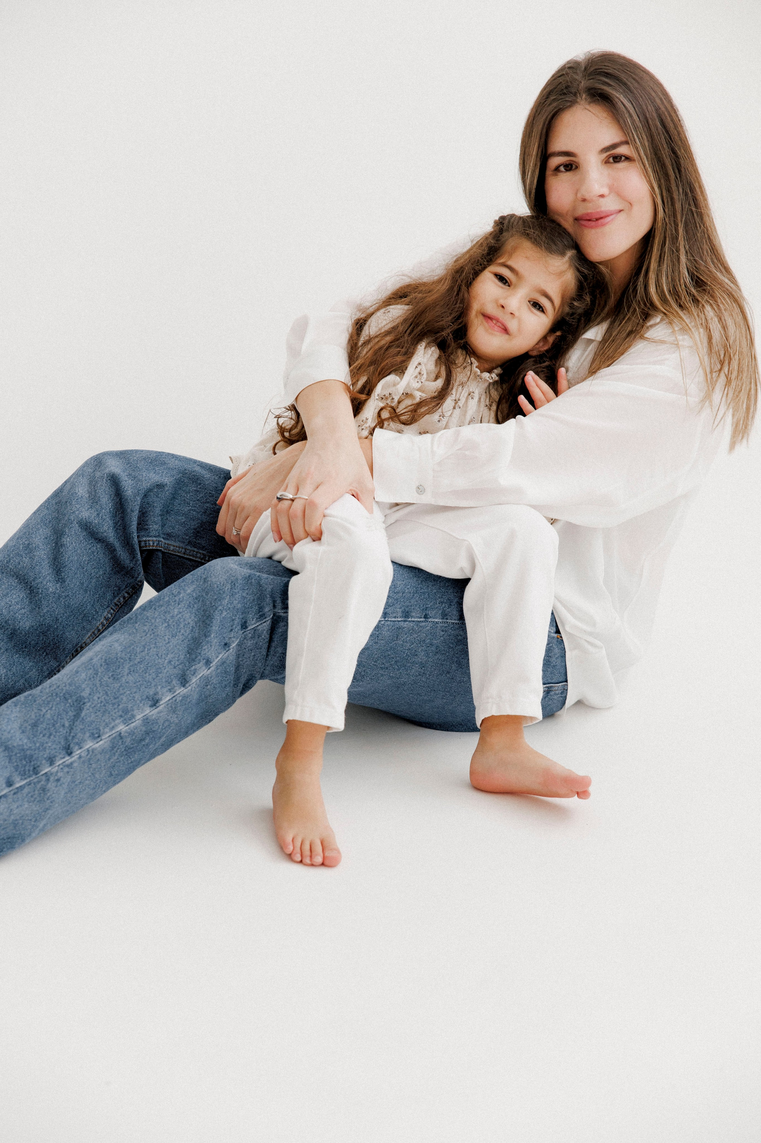 One year inside the White studio. Wedding and family photographer